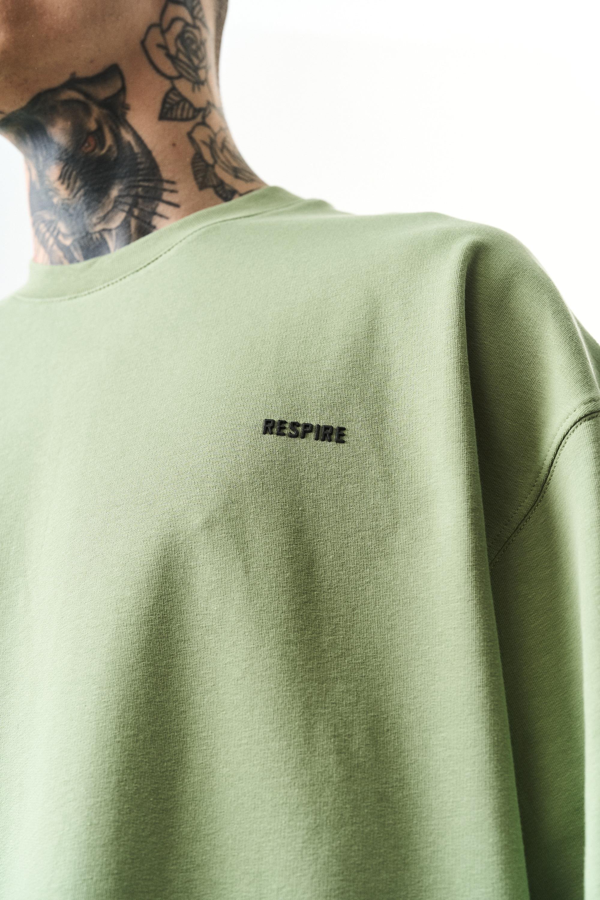 Erkek Respire Yazı Detaylı Oversize T-Shirt Yağ Yeşili
