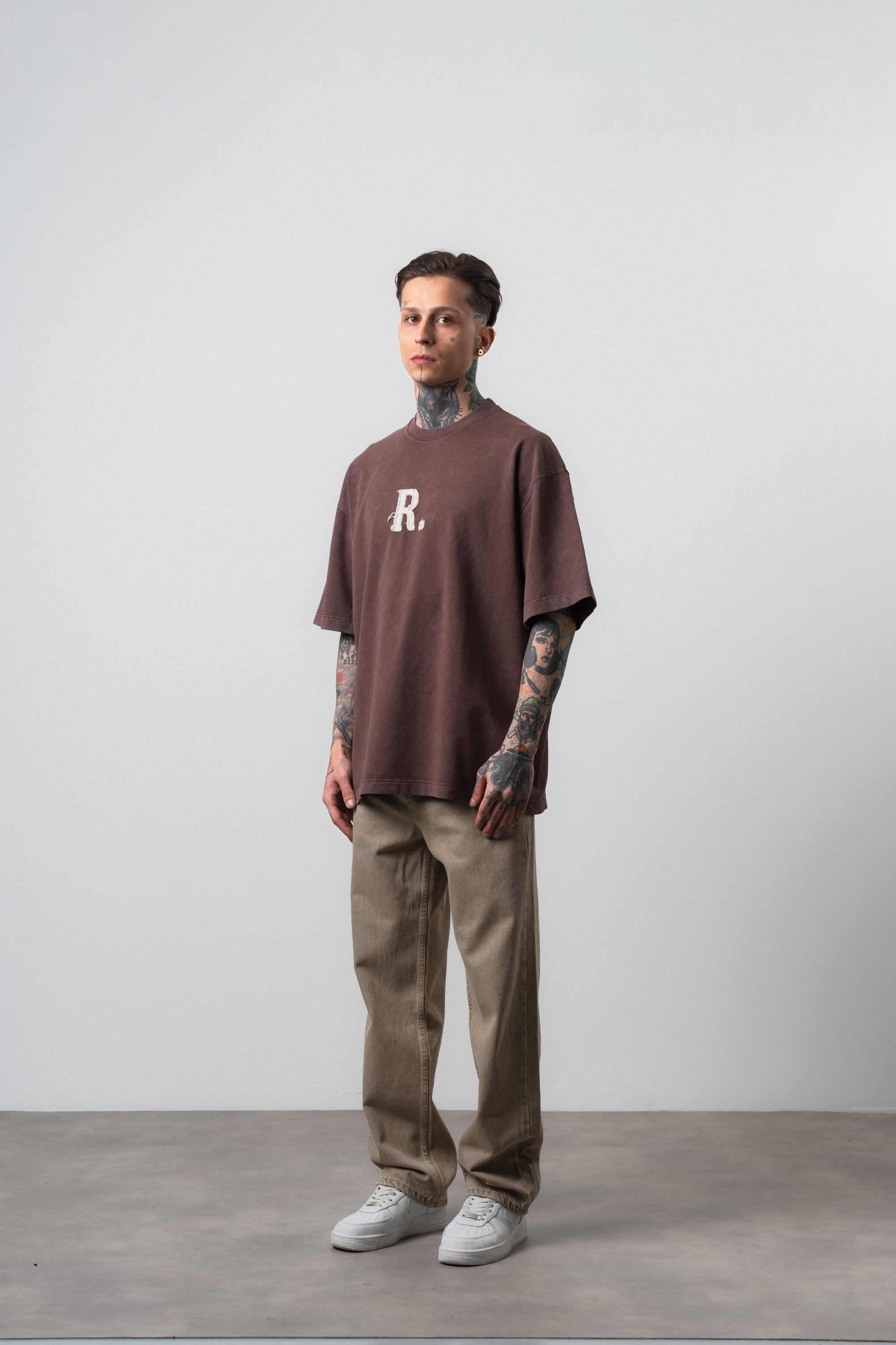 Erkek Revere Nakışlı Yıkamalı Oversize T-Shirt Kahve