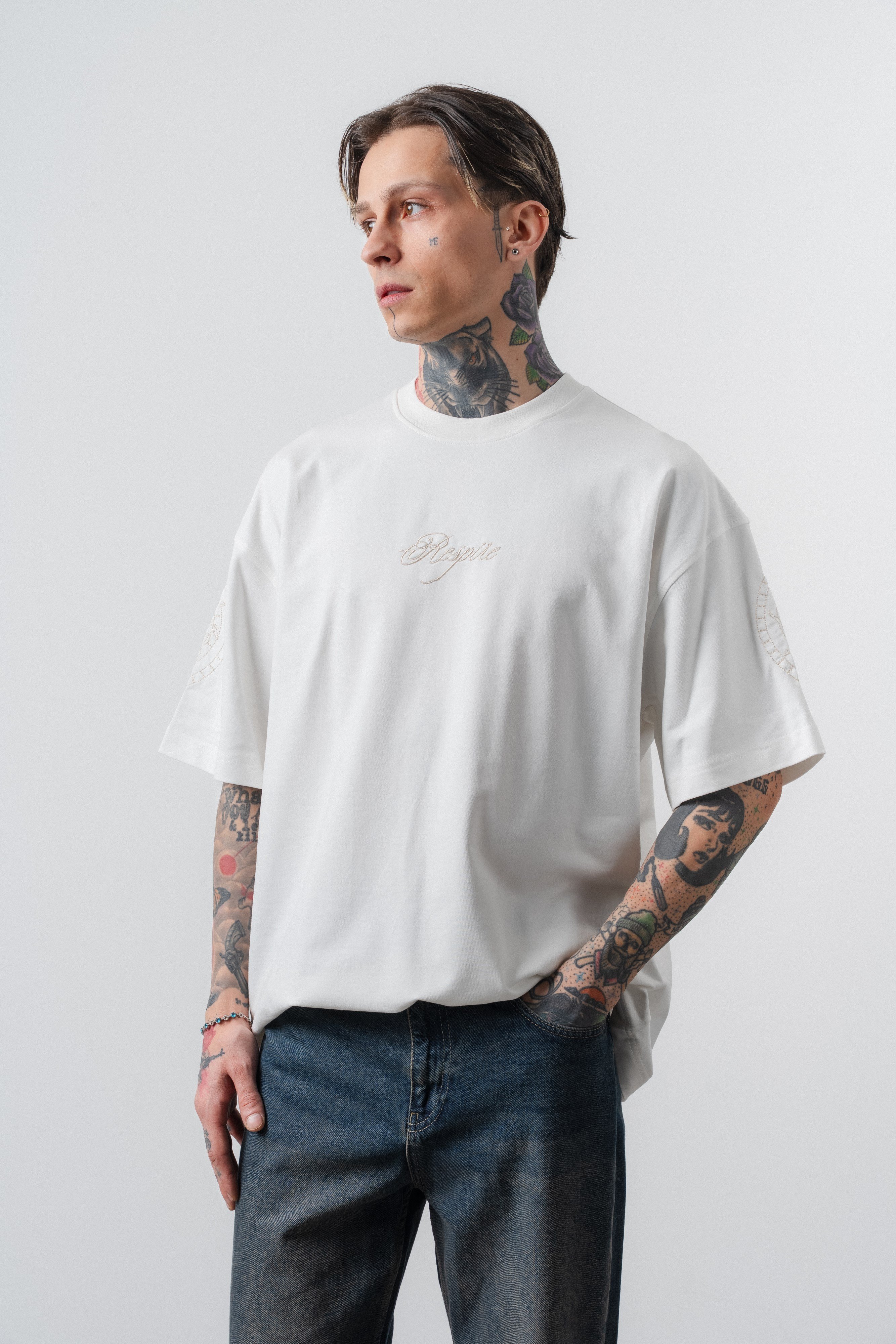 erkek-rosette-nakis-detayli-oversize-t--118e-.jpg