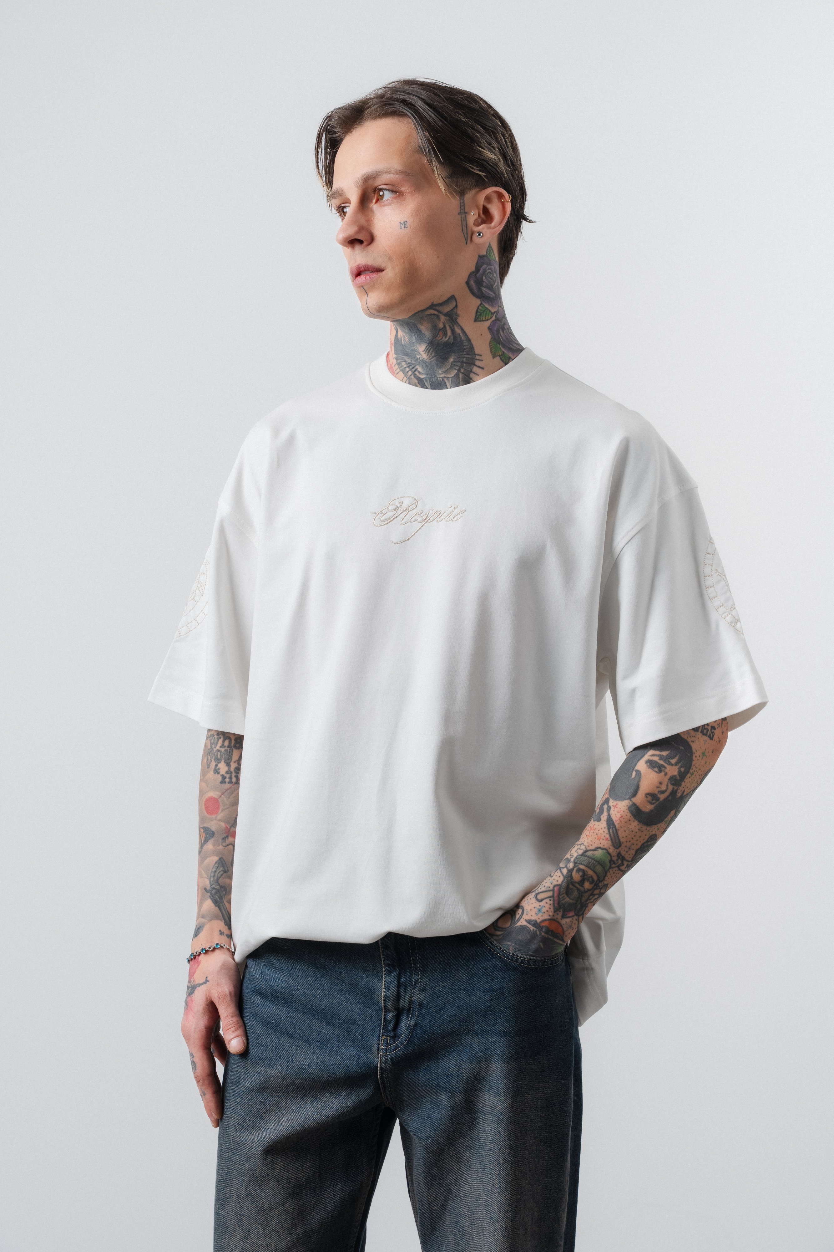 Erkek Rosette Nakış Detaylı Oversize T-Shirt Ekru