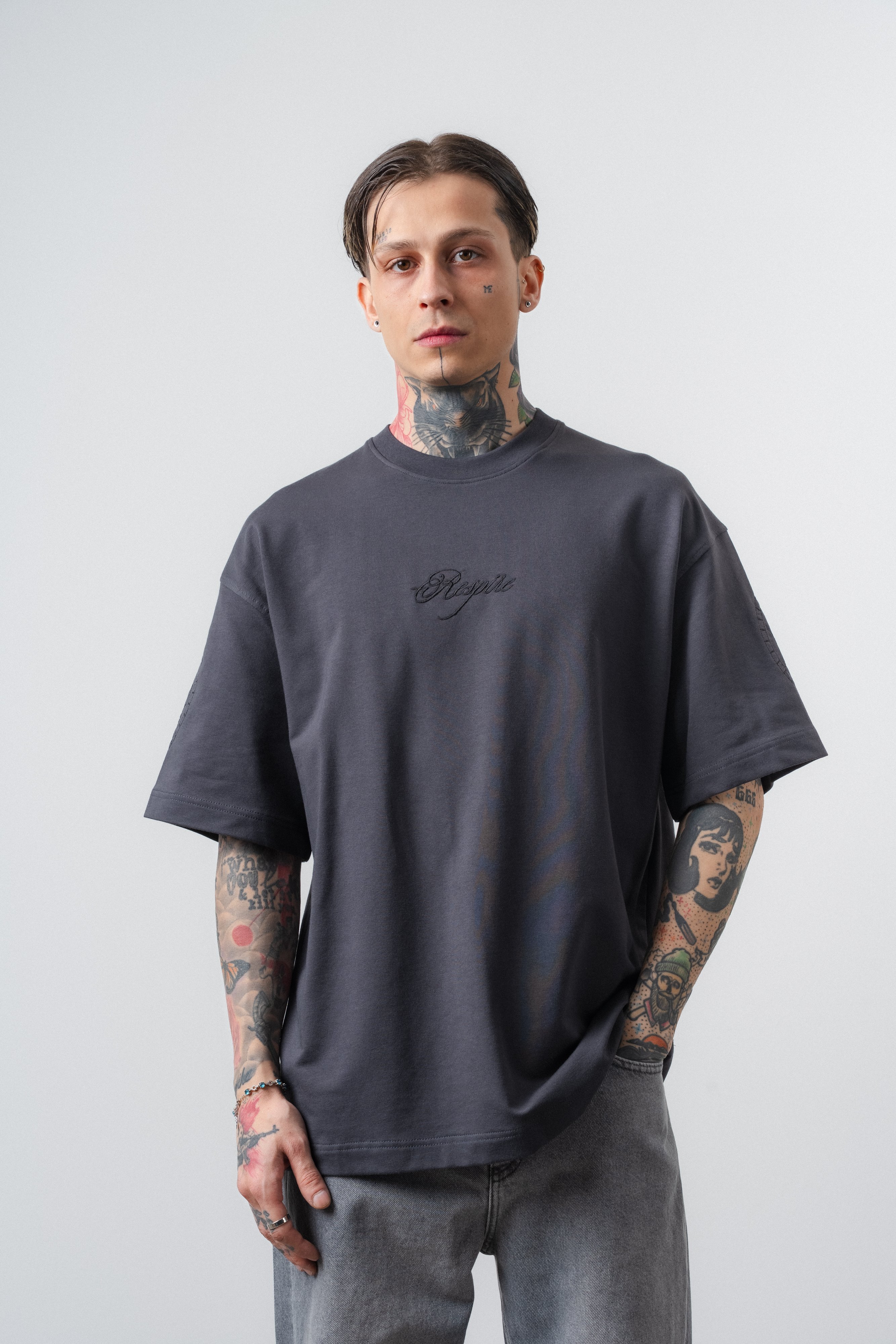 Erkek Rosette Nakış Detaylı Oversize T-Shirt Füme