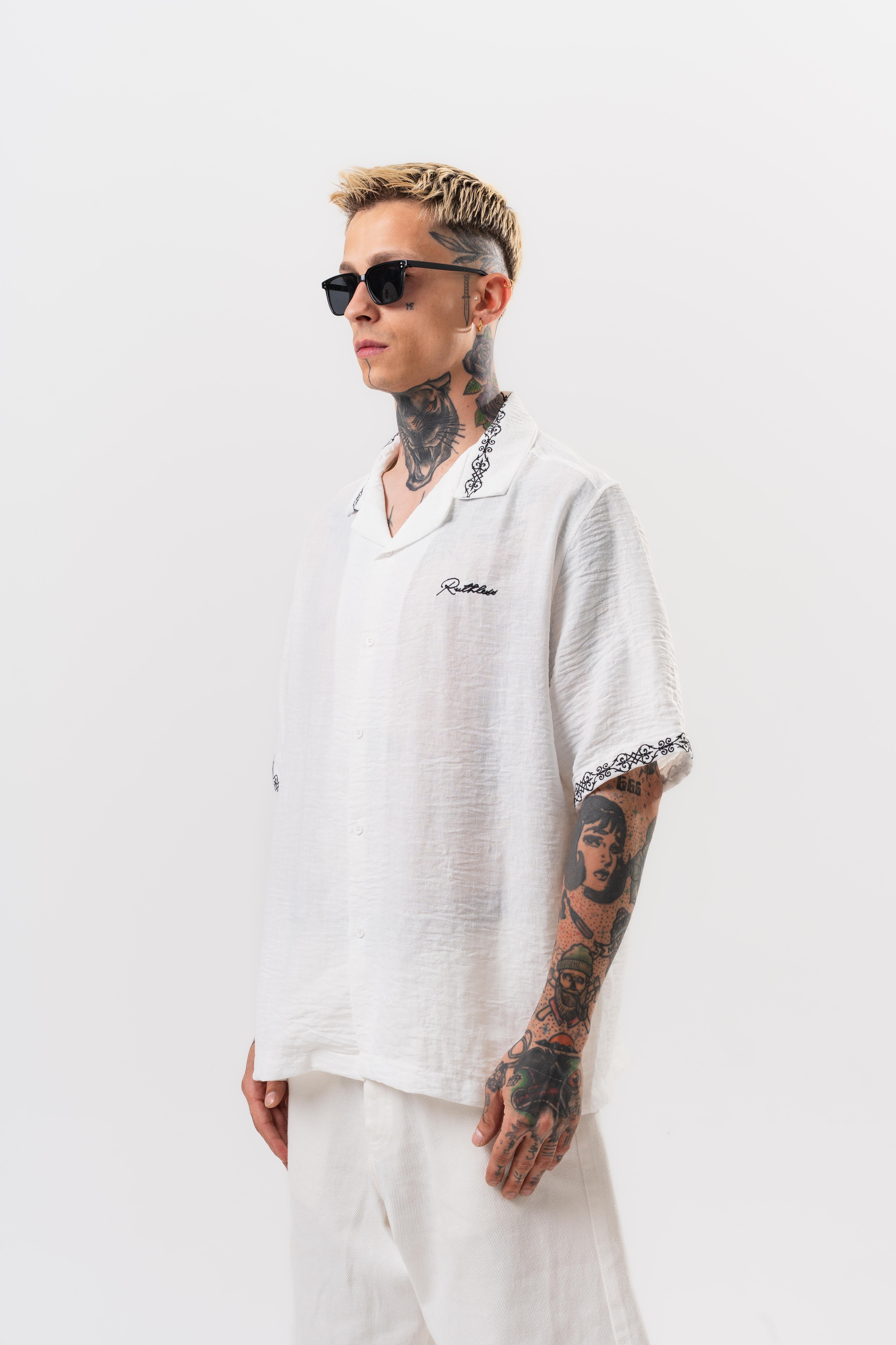 Erkek Ruthless Nakışlı Oversize Gömlek Beyaz