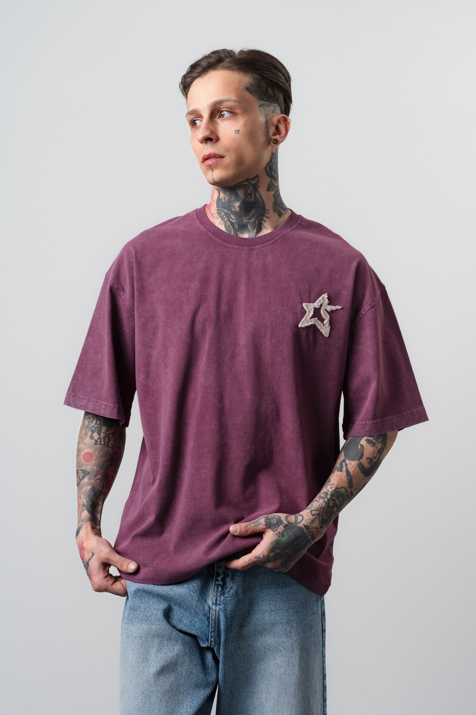 Erkek Saint Nakışlı Yıkamalı Oversize T-Shirt Vişne