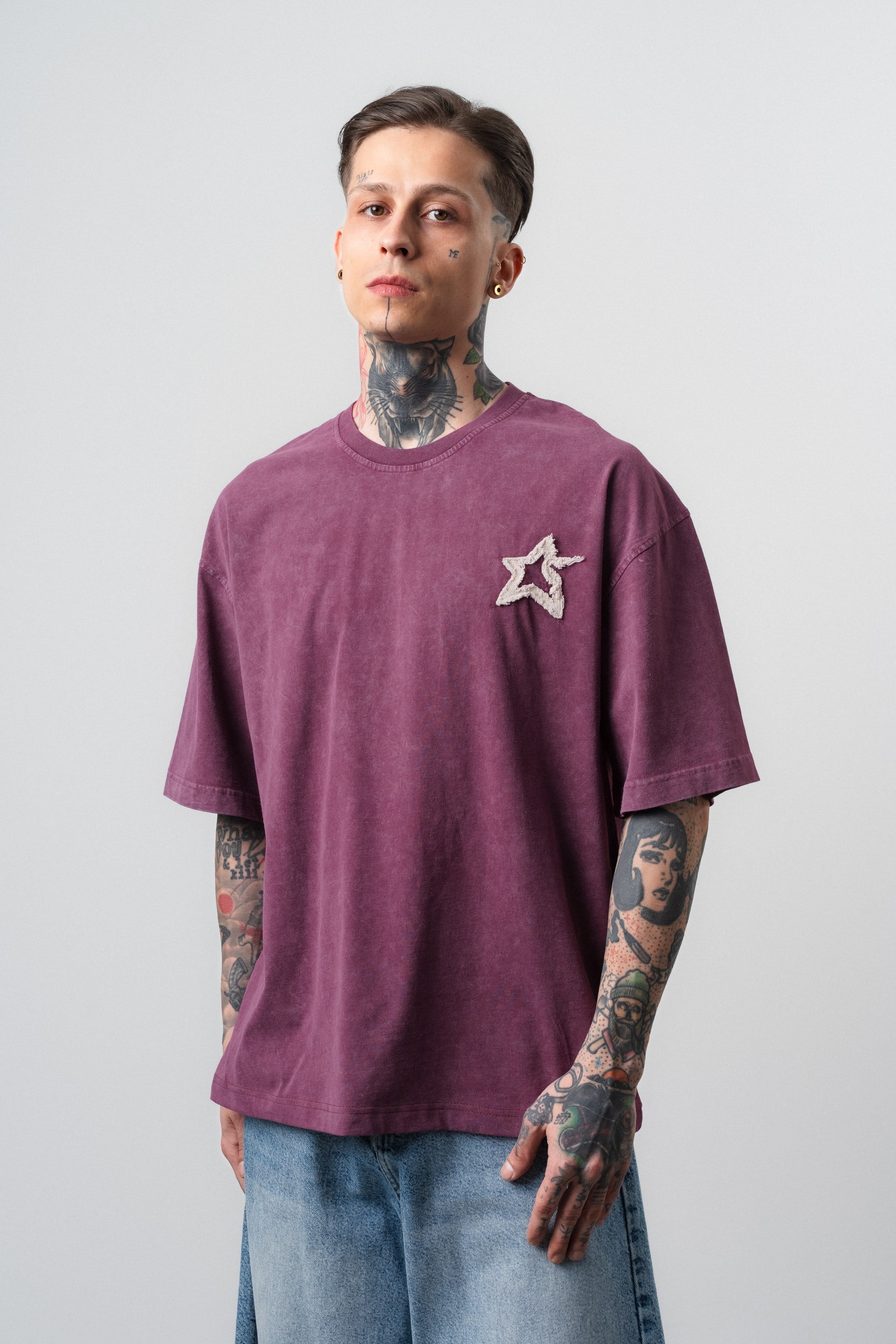 Erkek Saint Nakışlı Yıkamalı Oversize T-Shirt Vişne