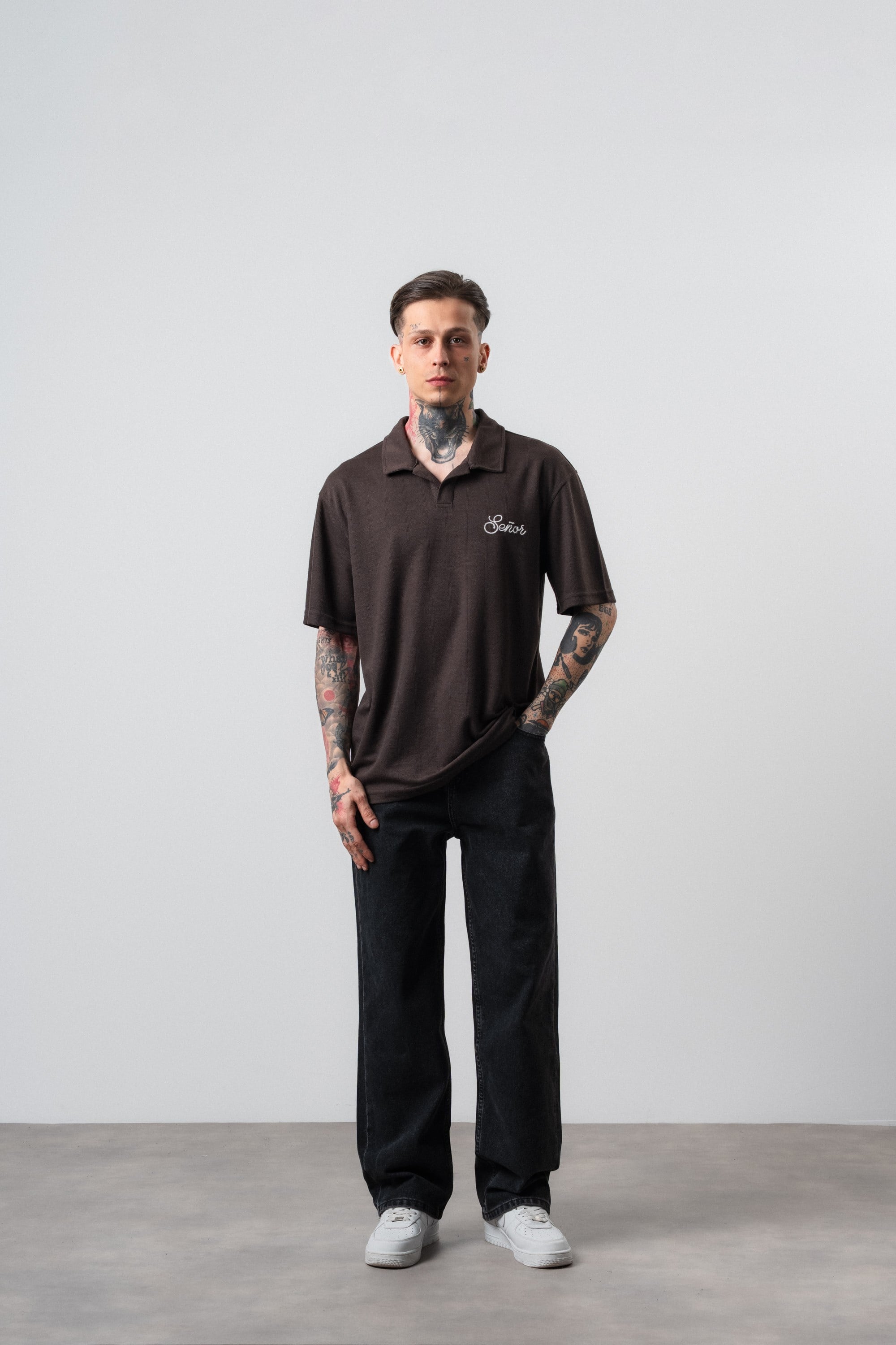 Erkek Senor Yazılı Polo Yaka Regular Fit T-Shirt Kahve