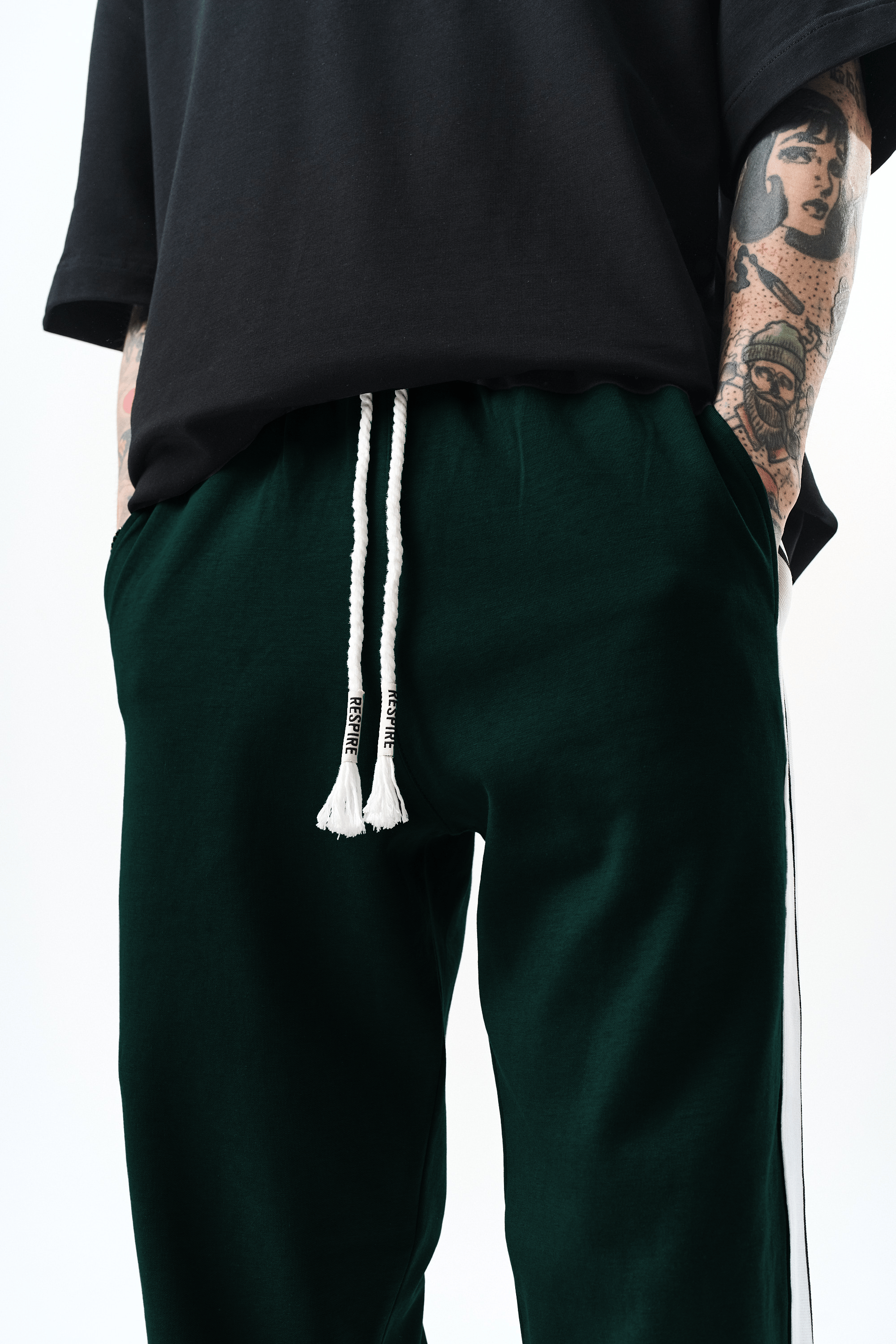 erkek-serit-detayli-interlok-baggy-eso-e8-af7.png