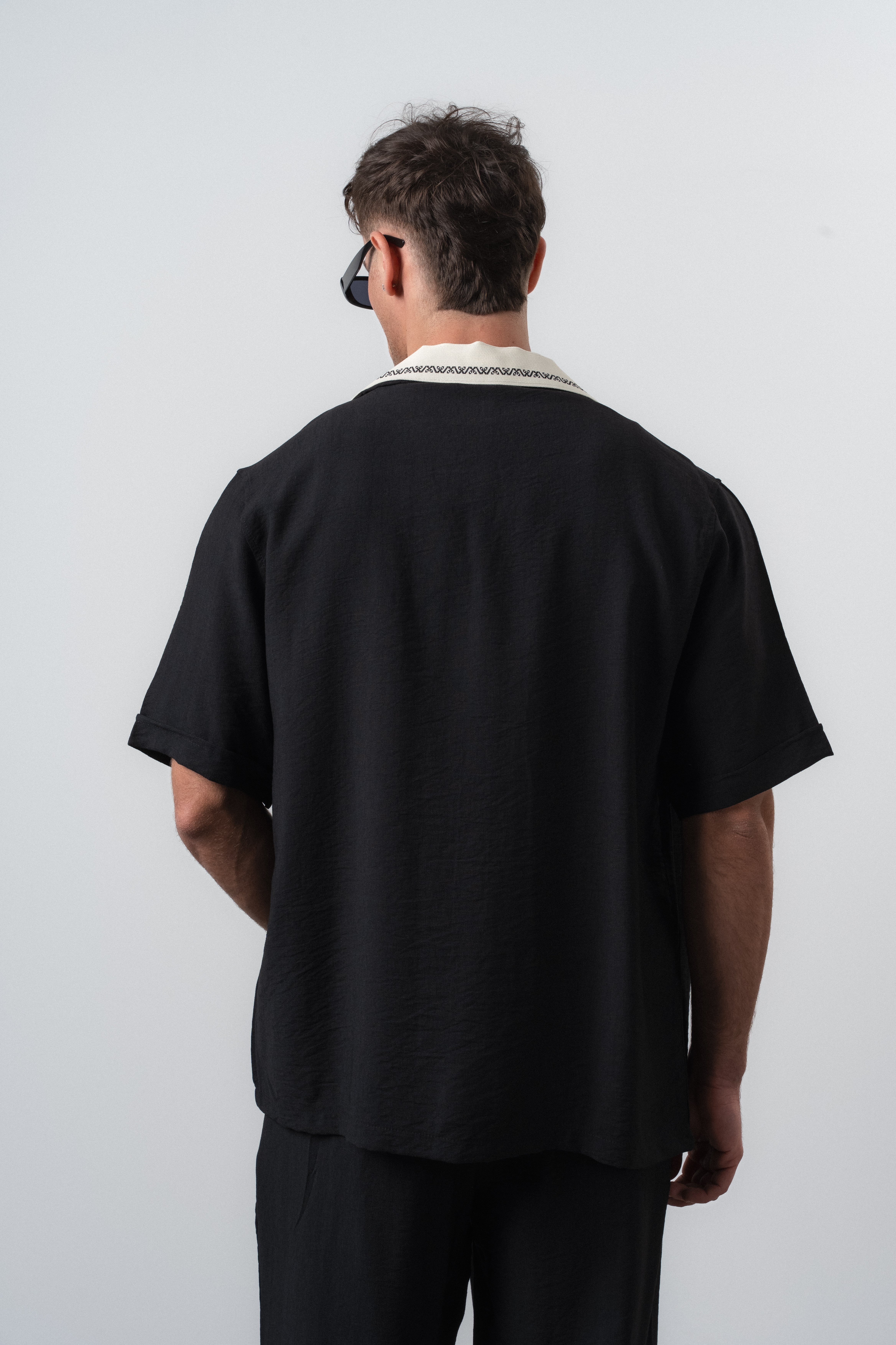 Erkek Şerit Detaylı Keten Oversize Gömlek Siyah