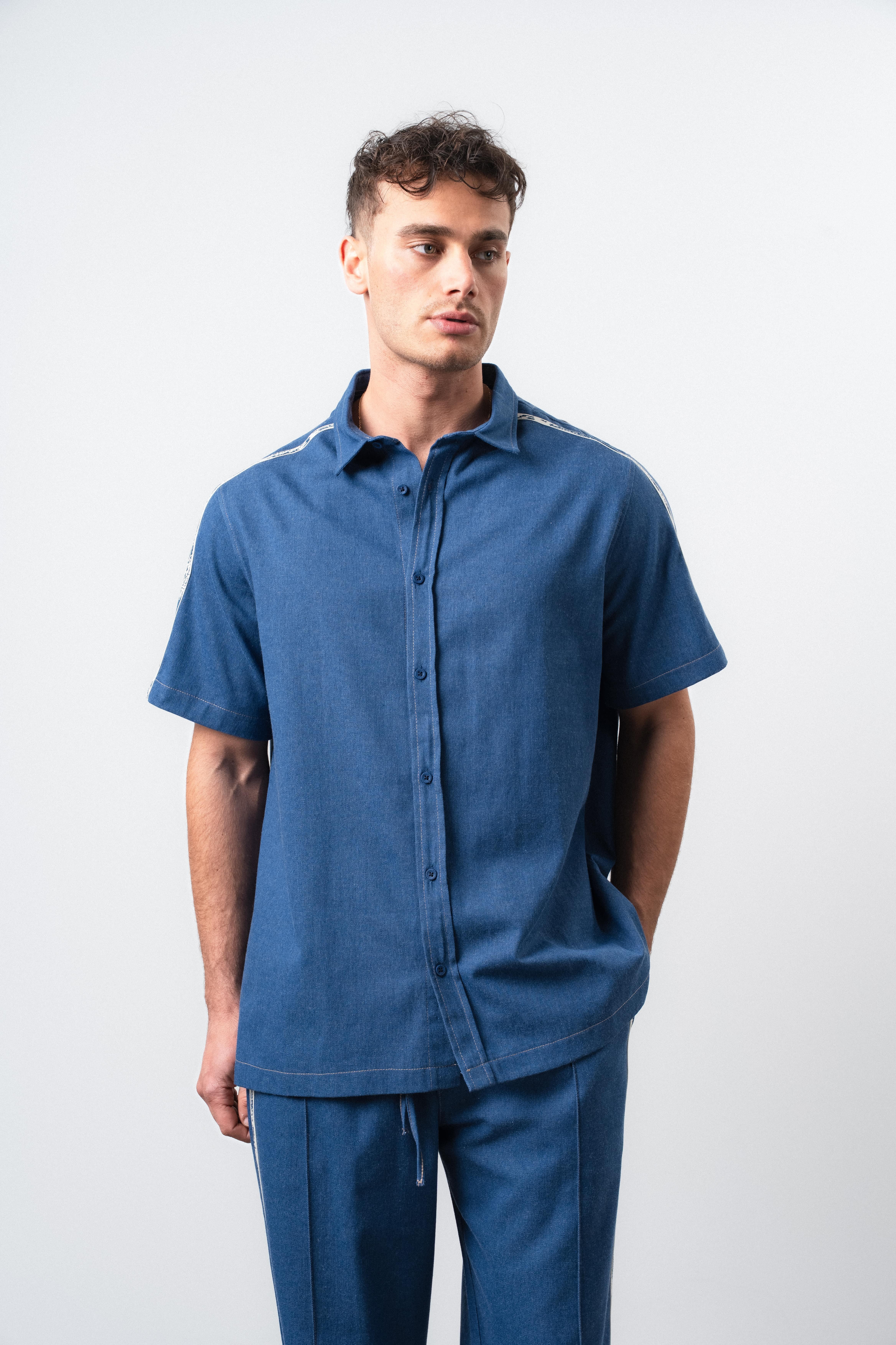 Erkek Şerit Detaylı Kısa Kollu Denim Gömlek Lacivert