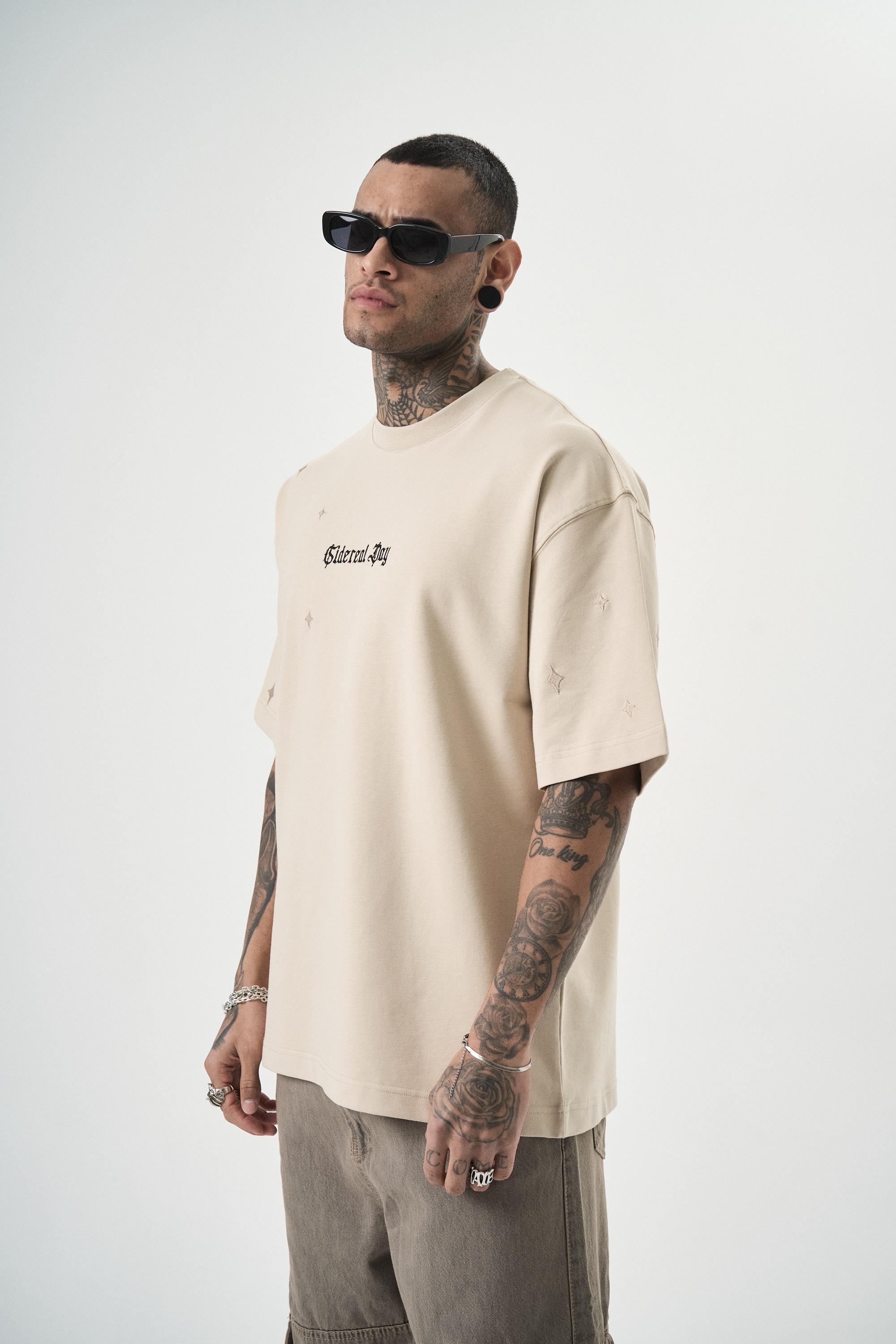 erkek-sidereal-nakisli-oversize-t-shir-1766e5.jpg