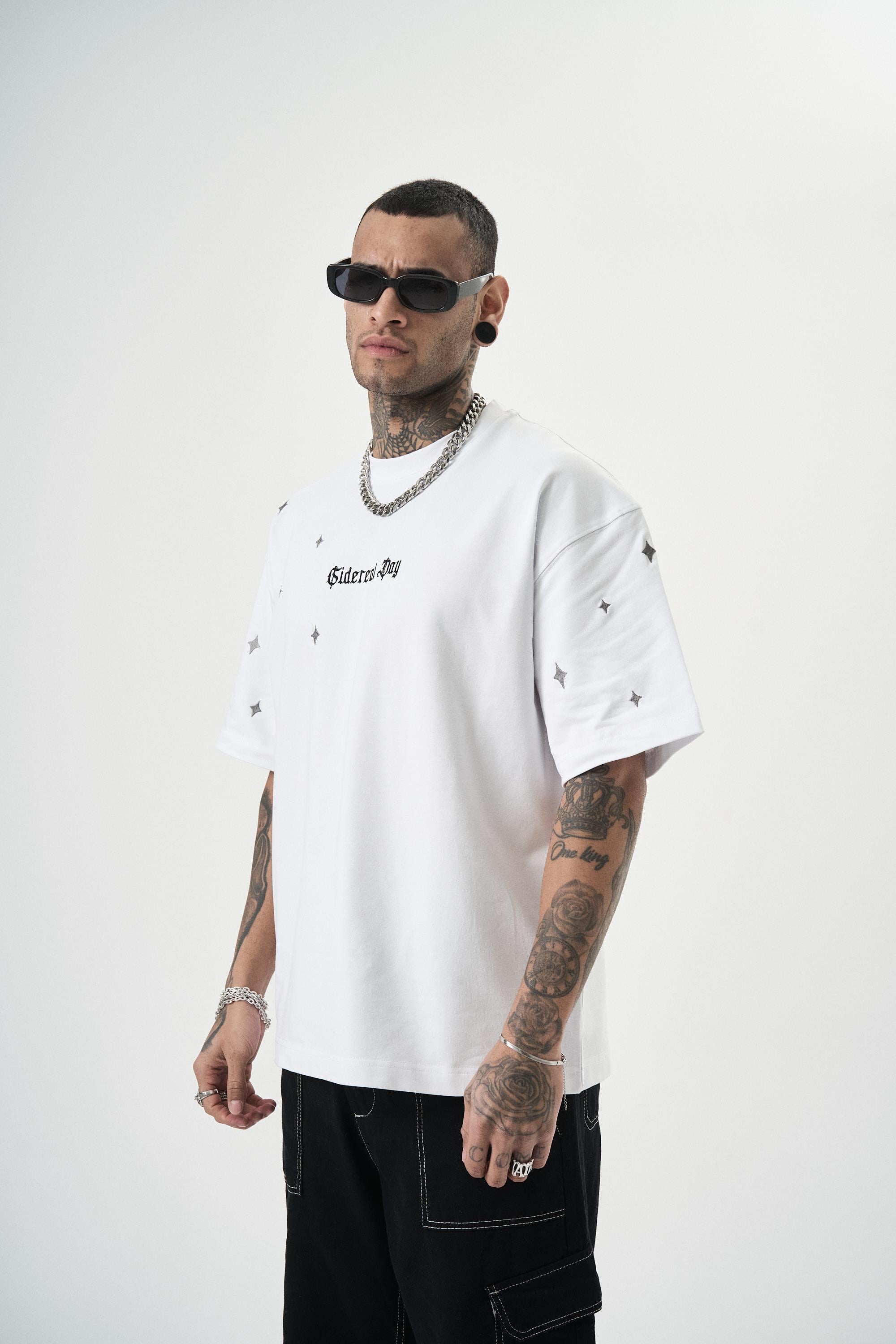 erkek-sidereal-nakisli-oversize-t-shir-2-2861.jpg