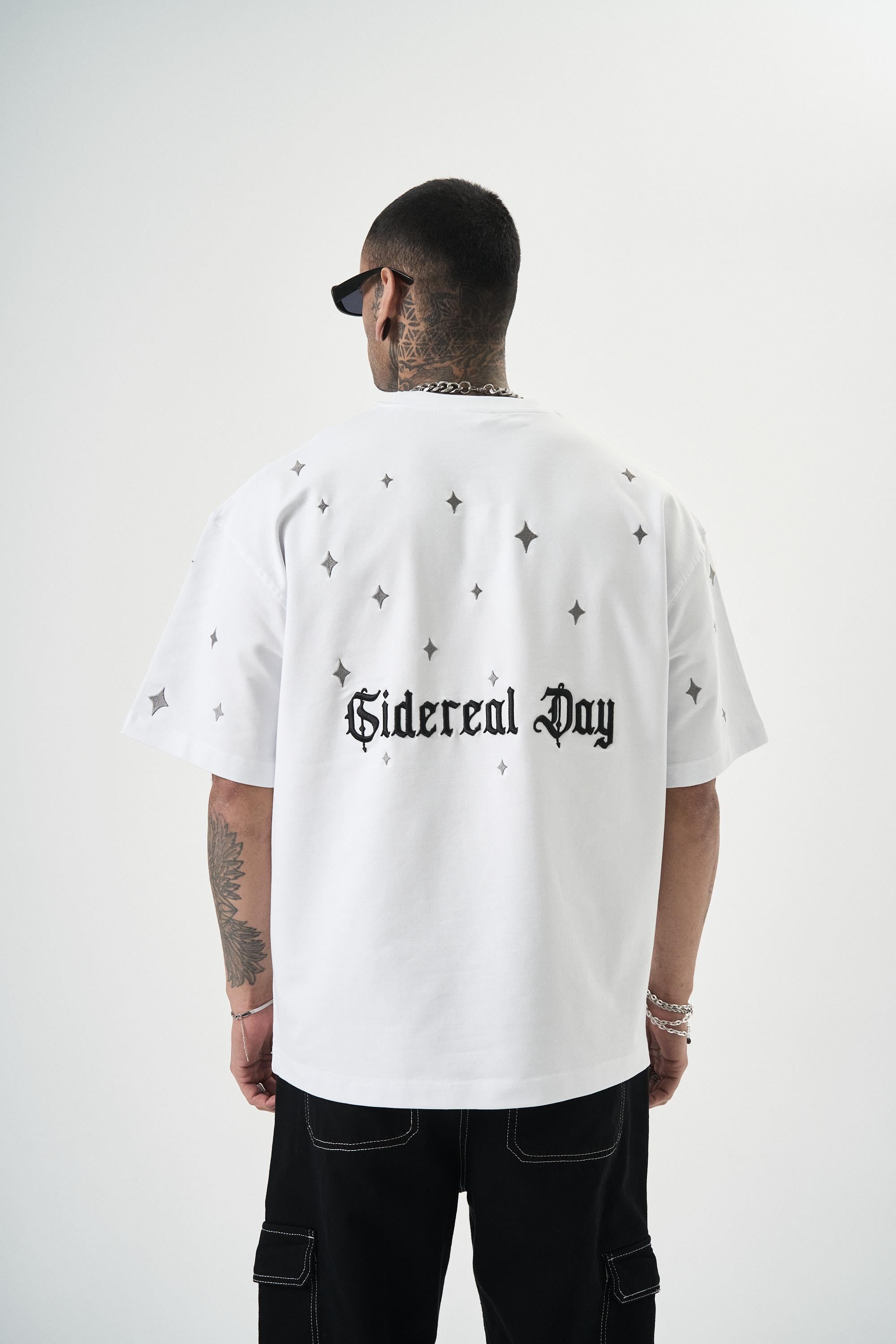 erkek-sidereal-nakisli-oversize-t-shir-596691.jpg