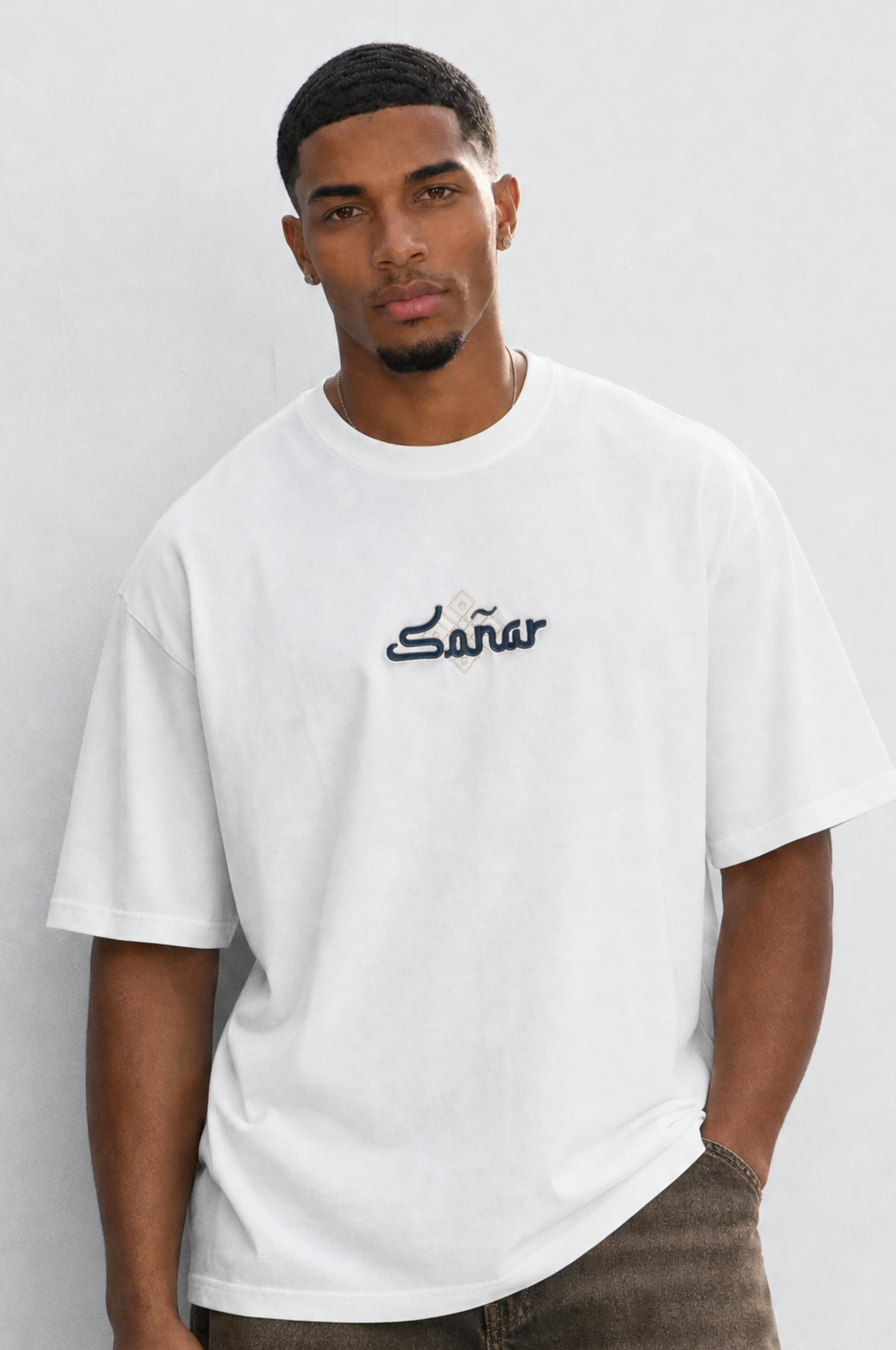 Erkek Sonar Nakış Detaylı Oversize T-Shirt Ekru