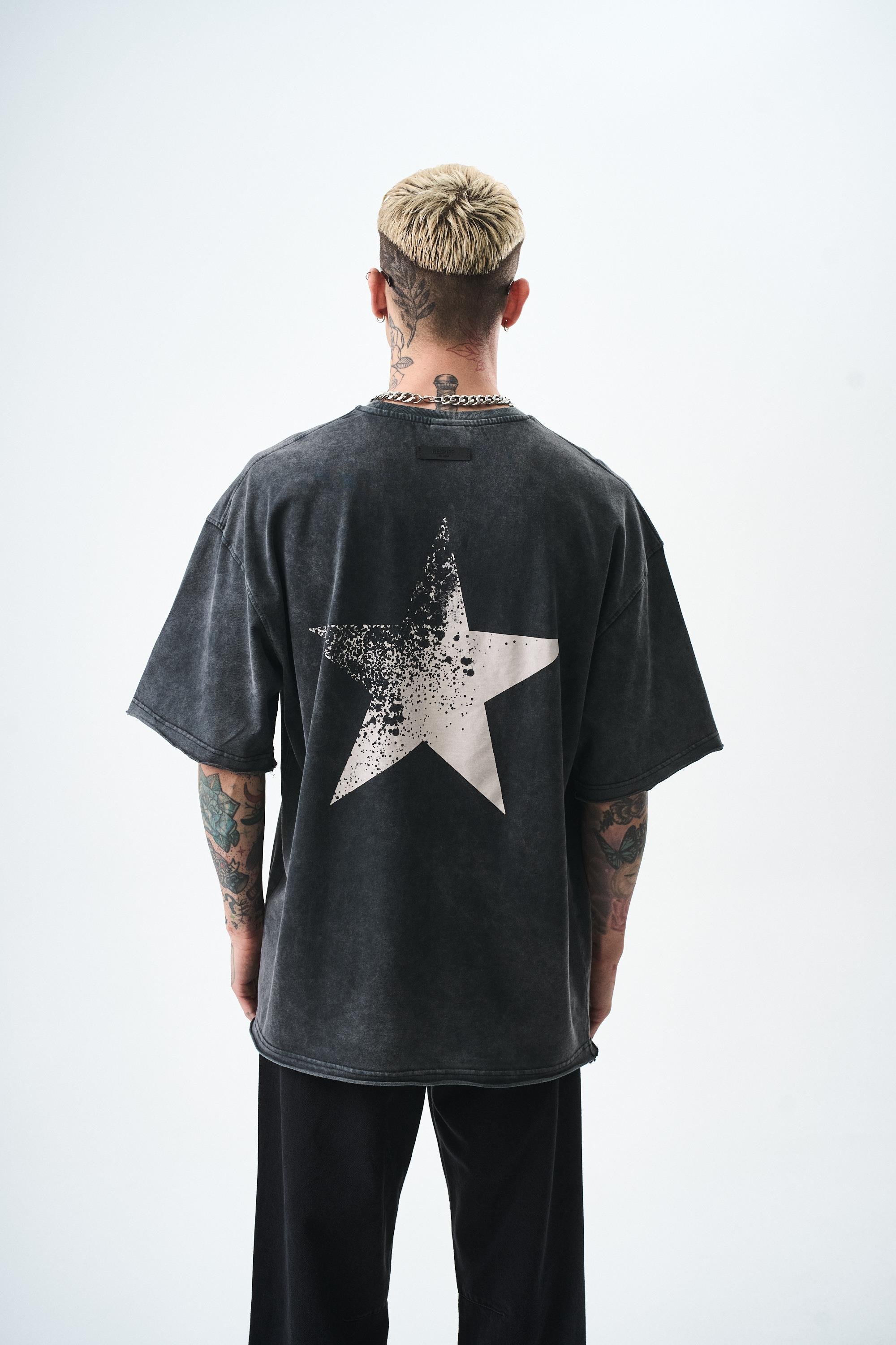 erkek-star-baskili-yikamali-oversize-t-b734aa.jpg