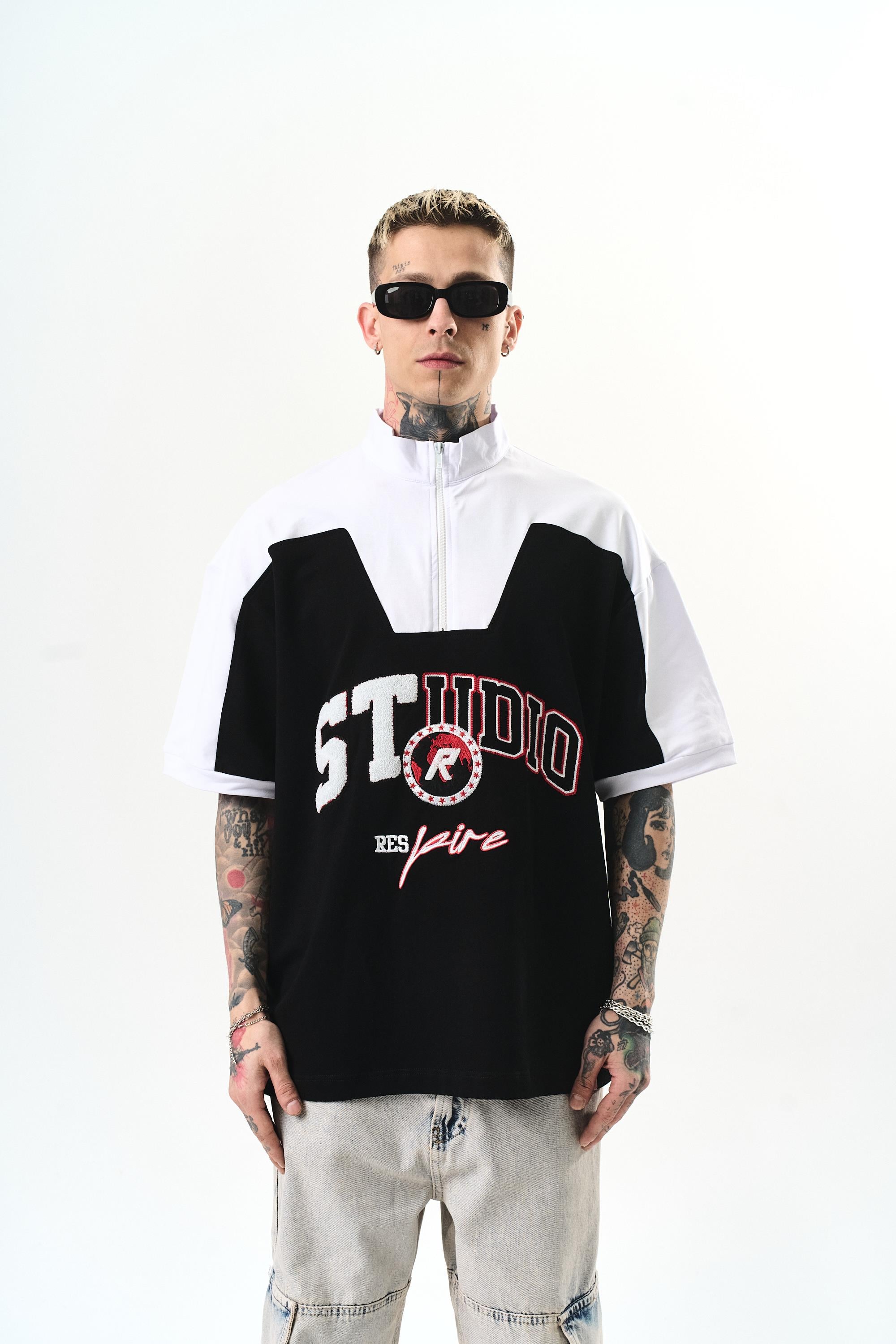 Erkek Studio Nakışlı Yarım Fermuarlı Oversize T-Shirt Siyah