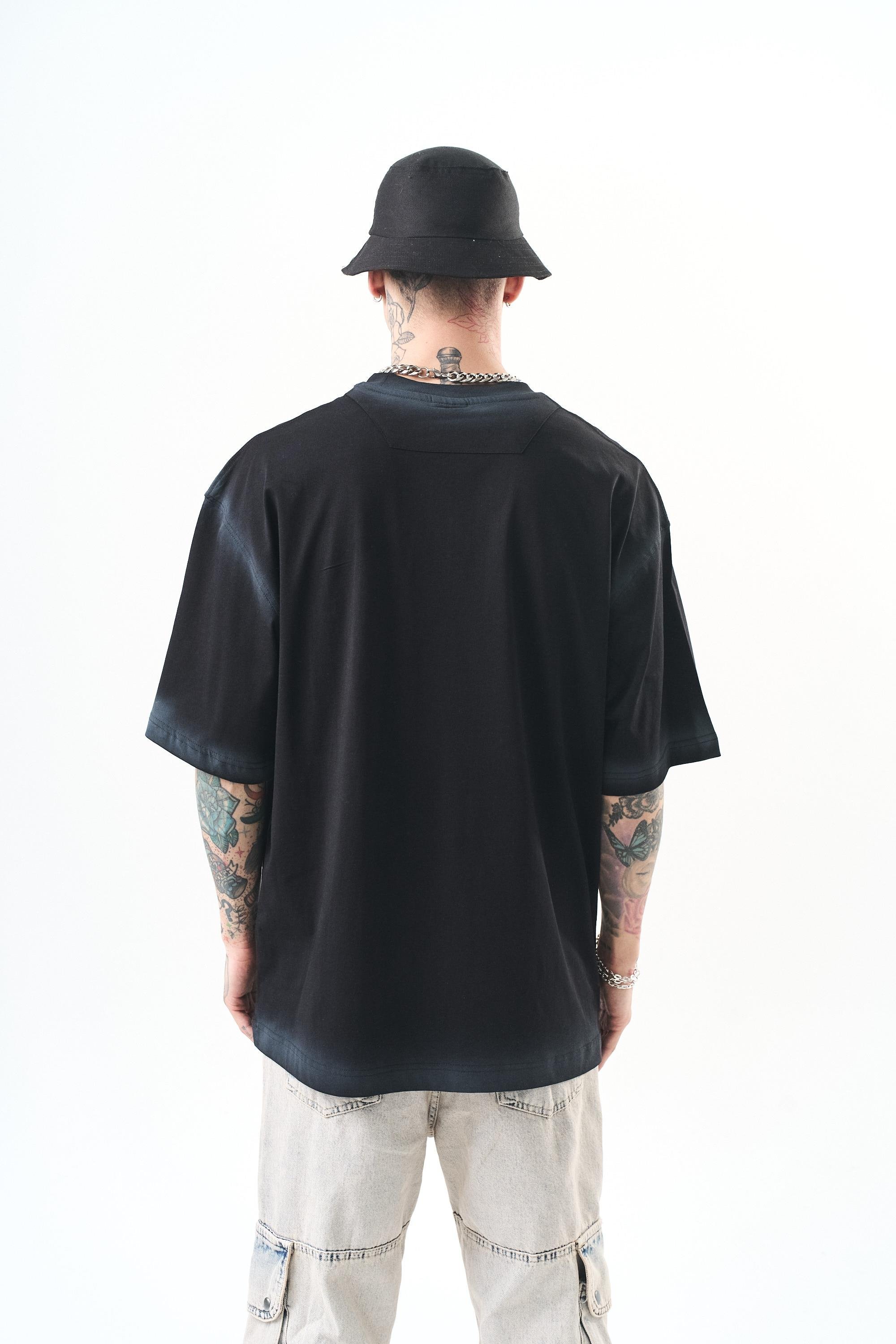 Erkek The Standard Baskılı Oversize T-Shirt Siyah