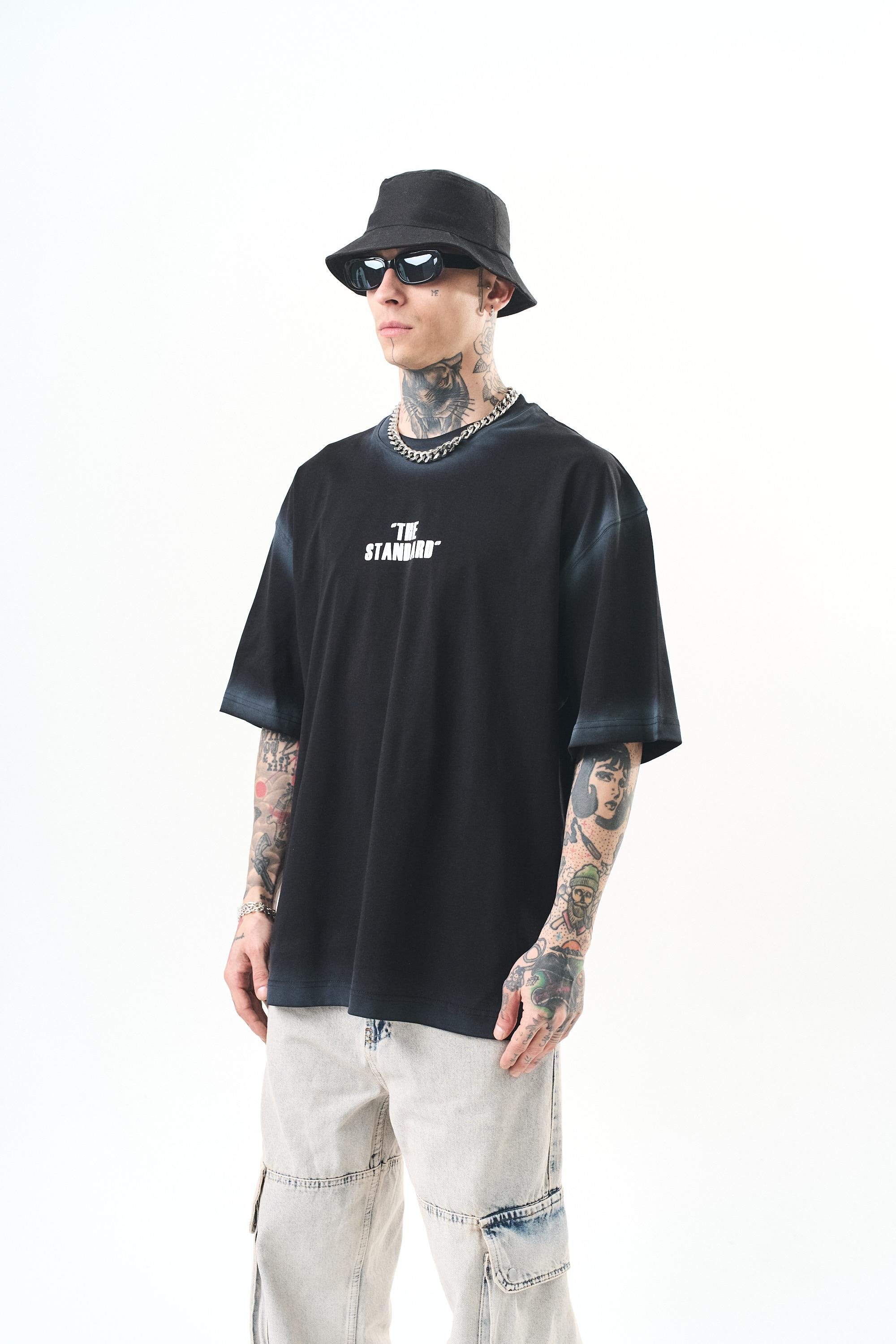 Erkek The Standard Baskılı Oversize T-Shirt Siyah