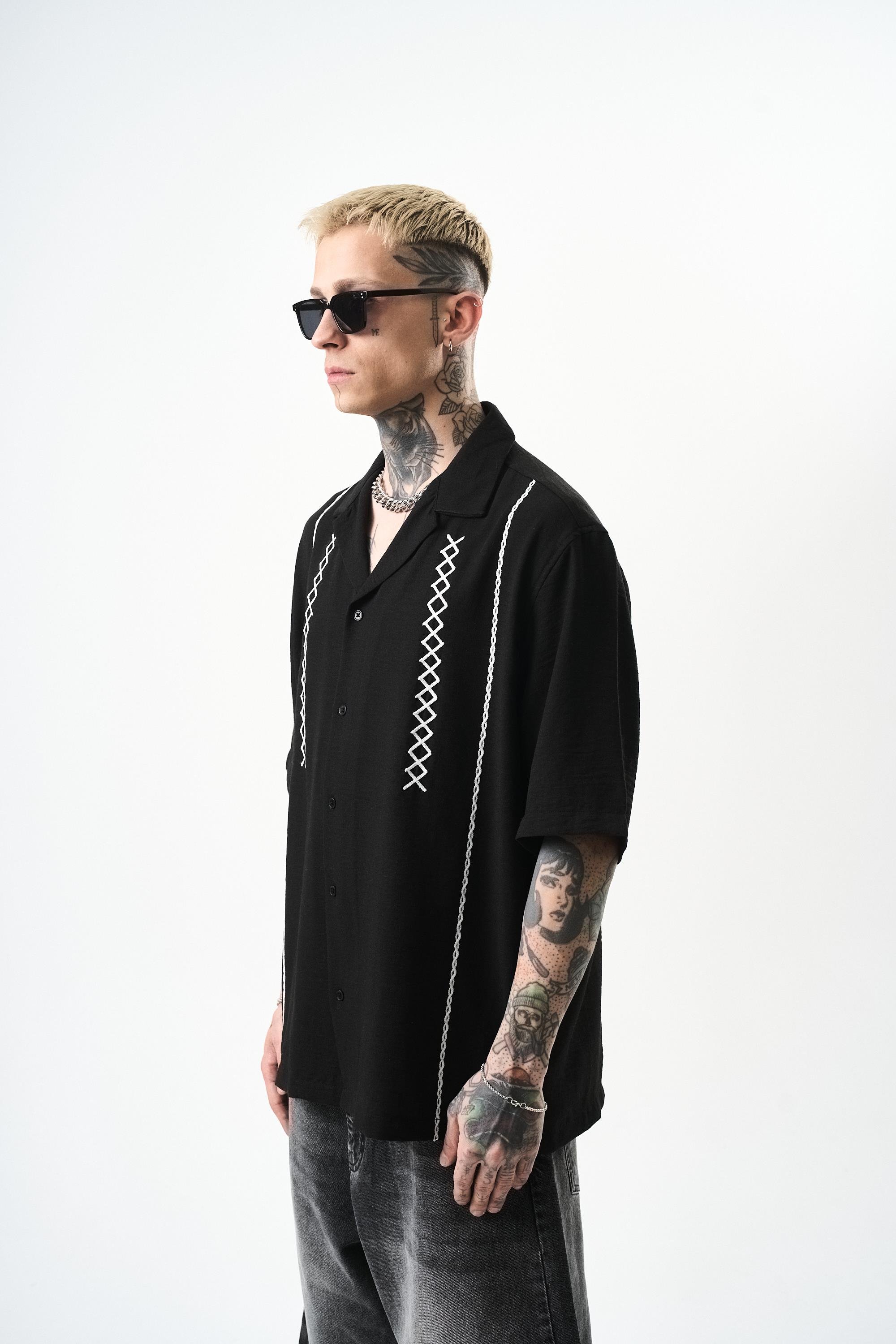 Erkek Zigzag Nakışlı Oversize Keten Gömlek Siyah
