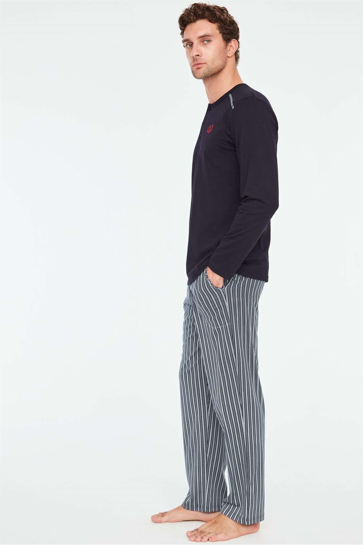 - Erkek Lacivert Battal Pijama Takımı