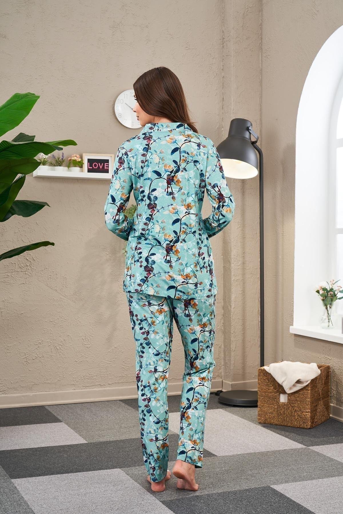 23515 Kadın Desenli Düğmeli Pijama Takım