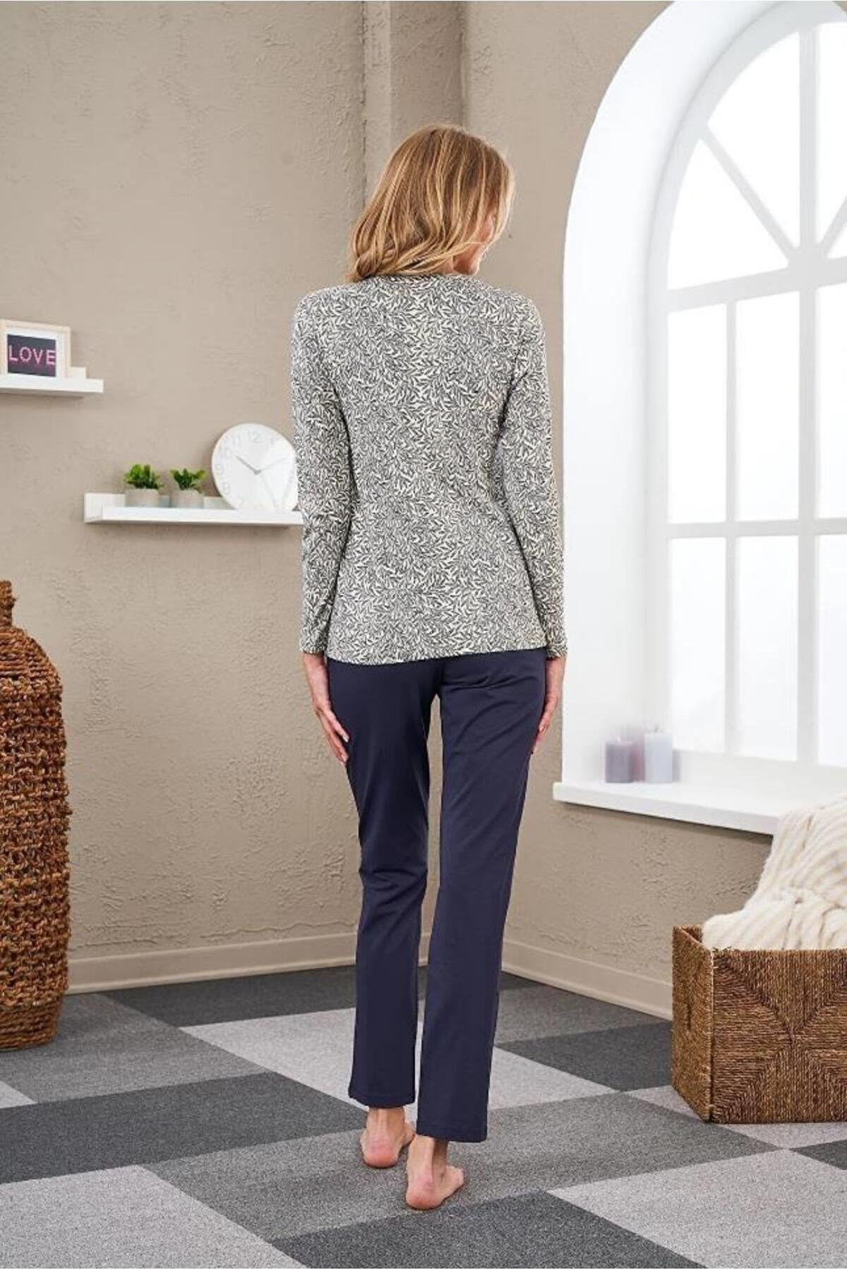 23525 Kadın Patlı Desenli Pijama Takım