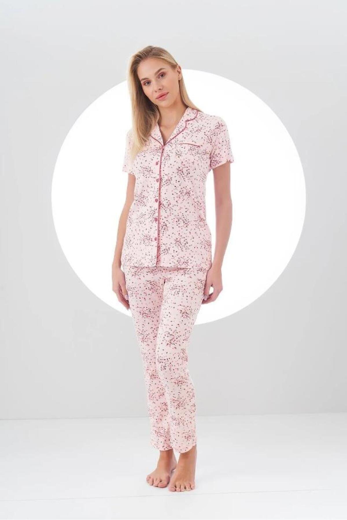 24105 Kadın Desenli Düğmeli Pijama Takım