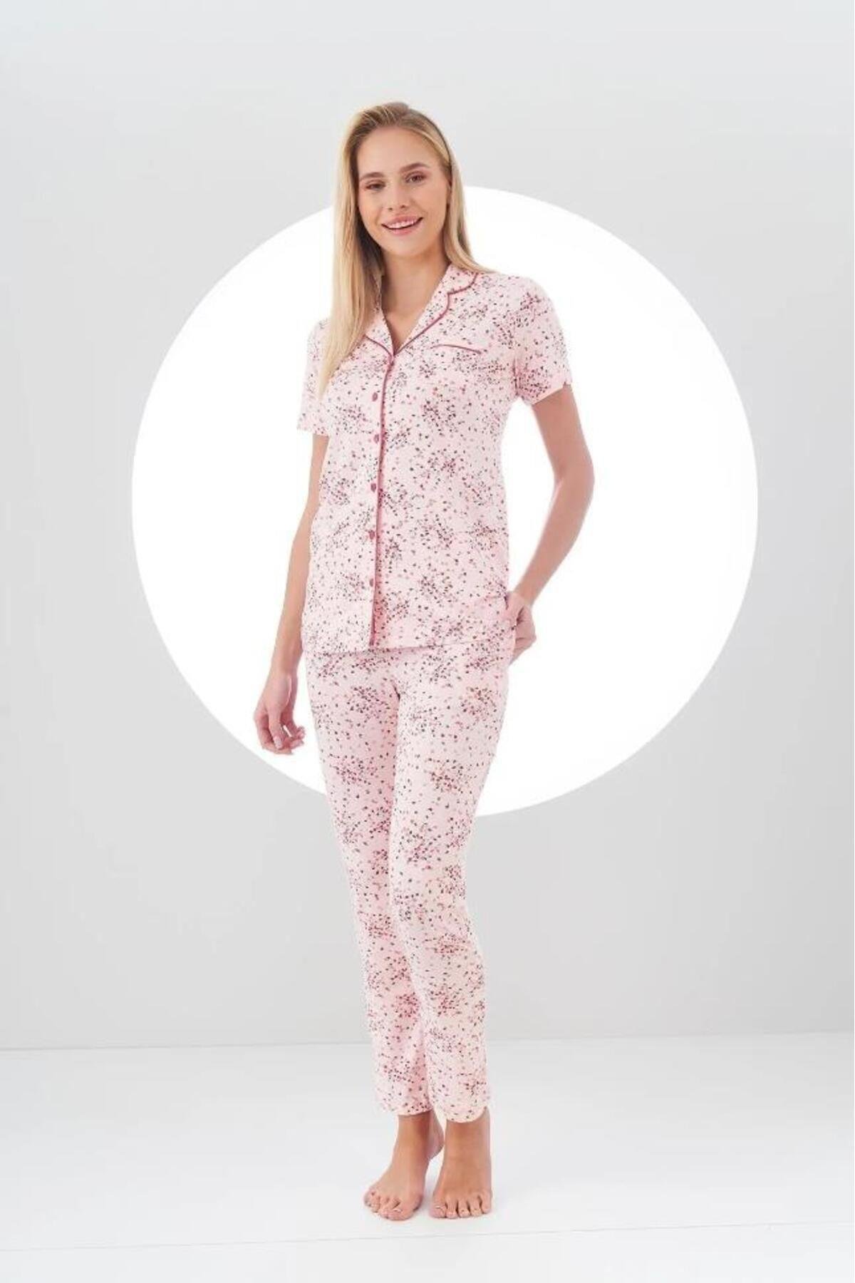 24105 Kadın Desenli Düğmeli Pijama Takım