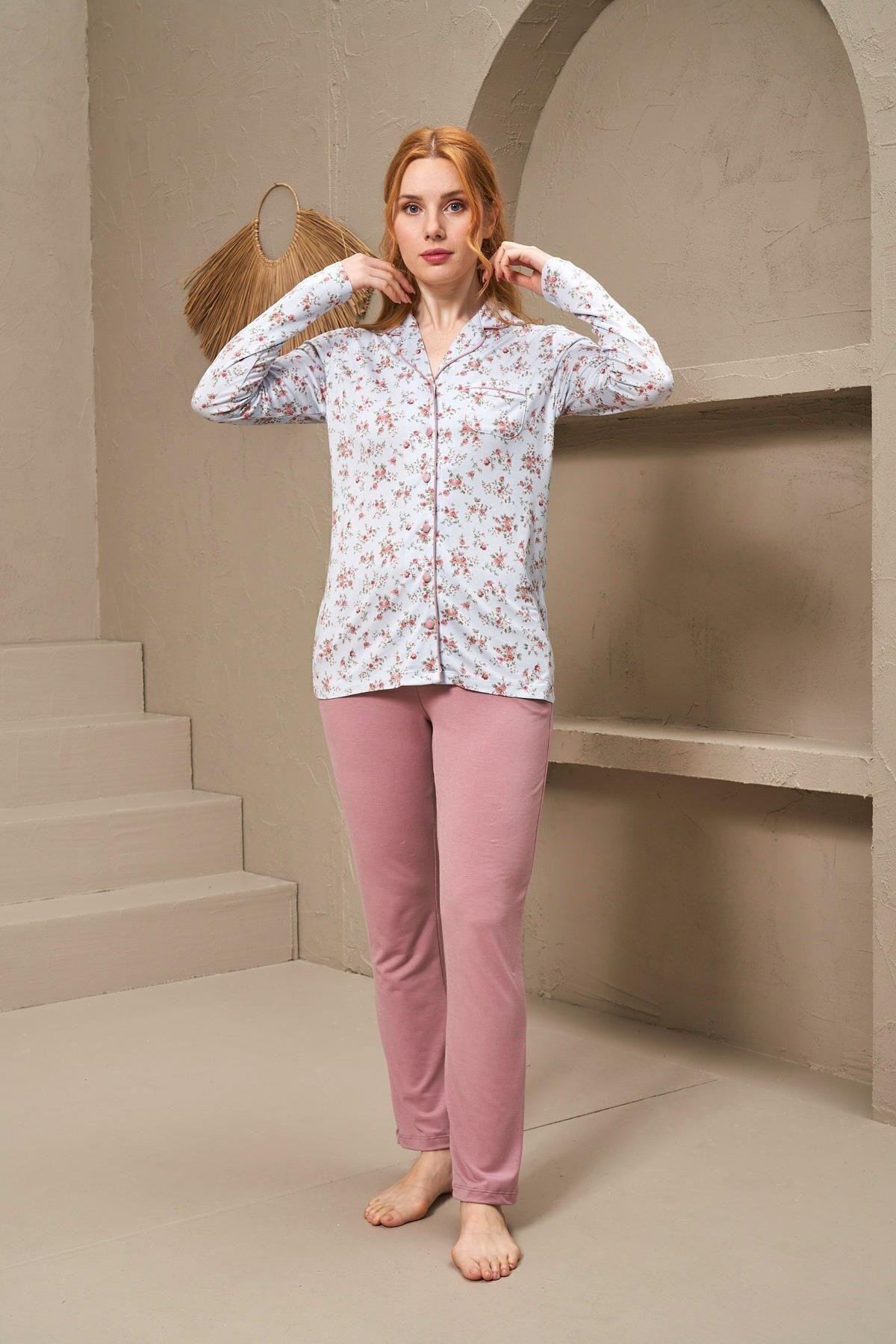 25152 Kadın Yakalı Düğmeli Uzun Kollu Desenli Pijama Takım