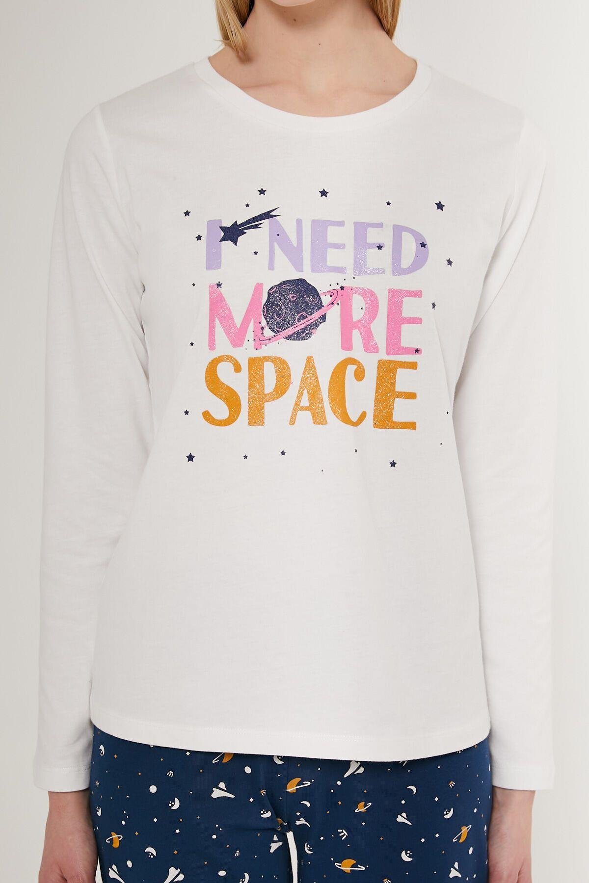 I Need More Space Beyaz Kadın Uzun Kol Pijama Takım