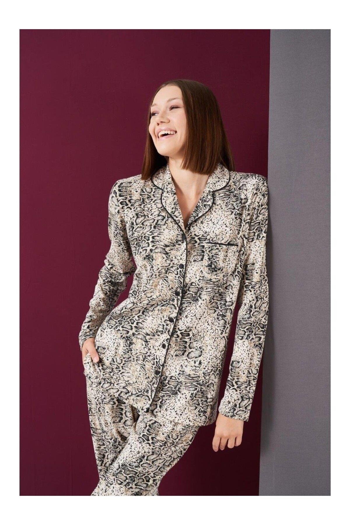 Kadın Biyeli Düğmeli Uzun Kol Pijama Takım