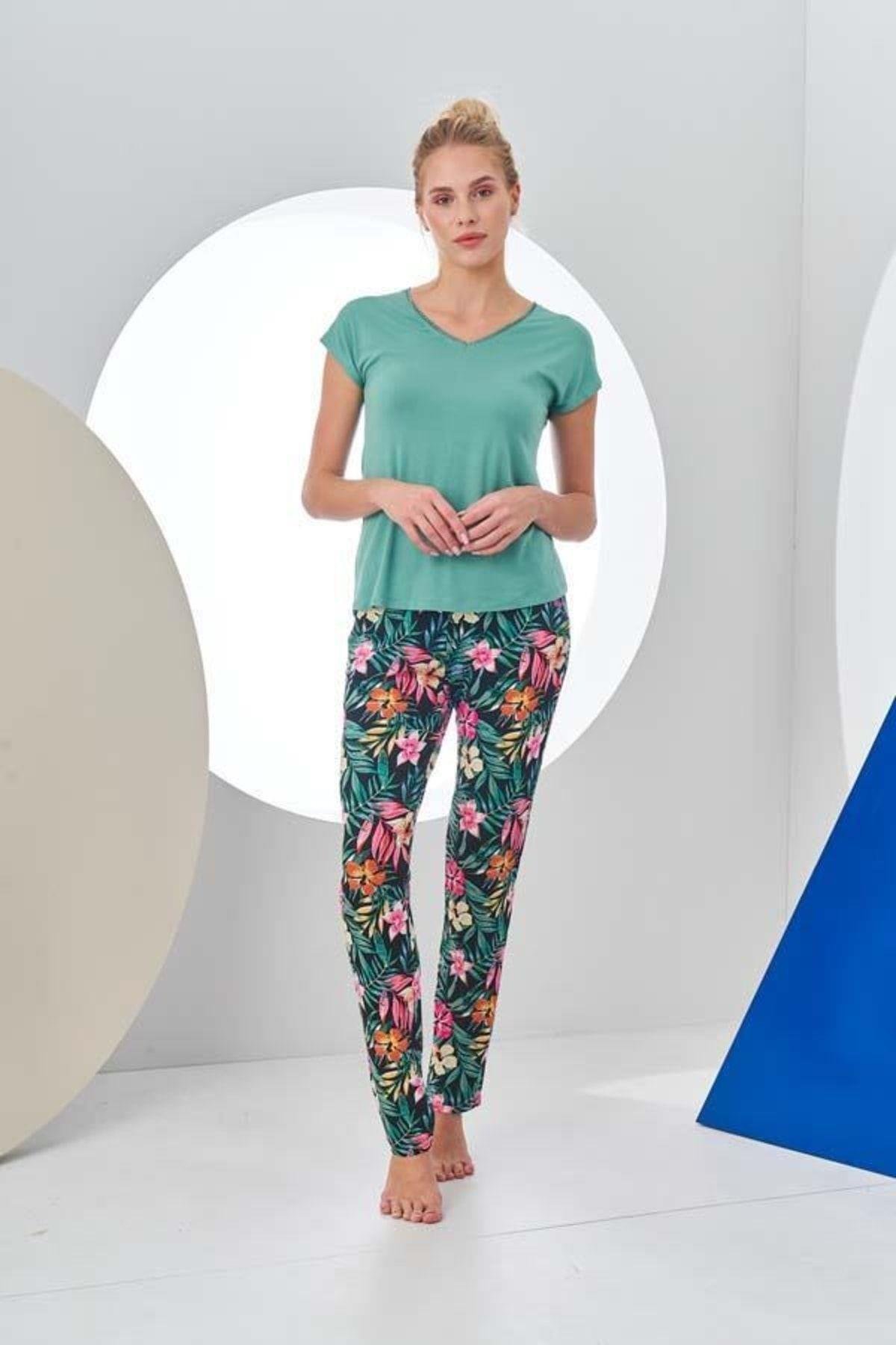 Kadın Kısa Kollu Pijama Takımı 24160