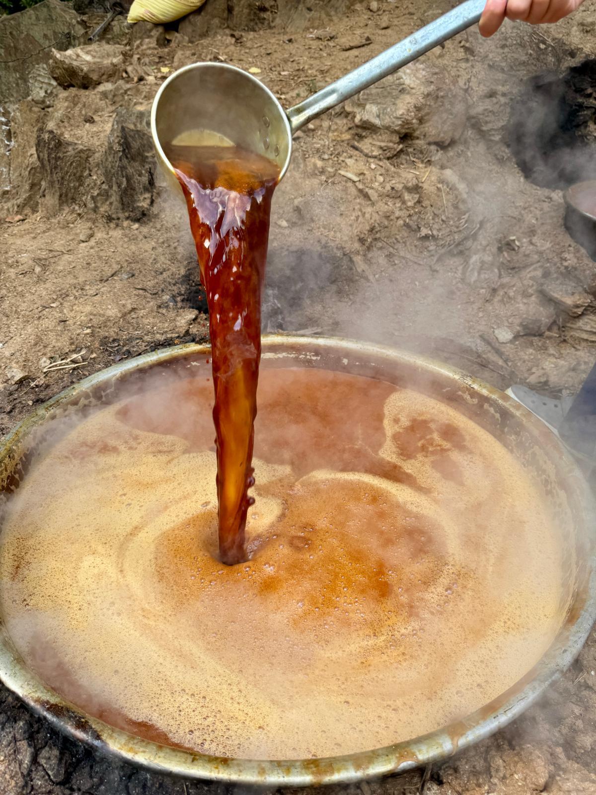 Keçiboynuzu Pekmezi ( Net 700gr )