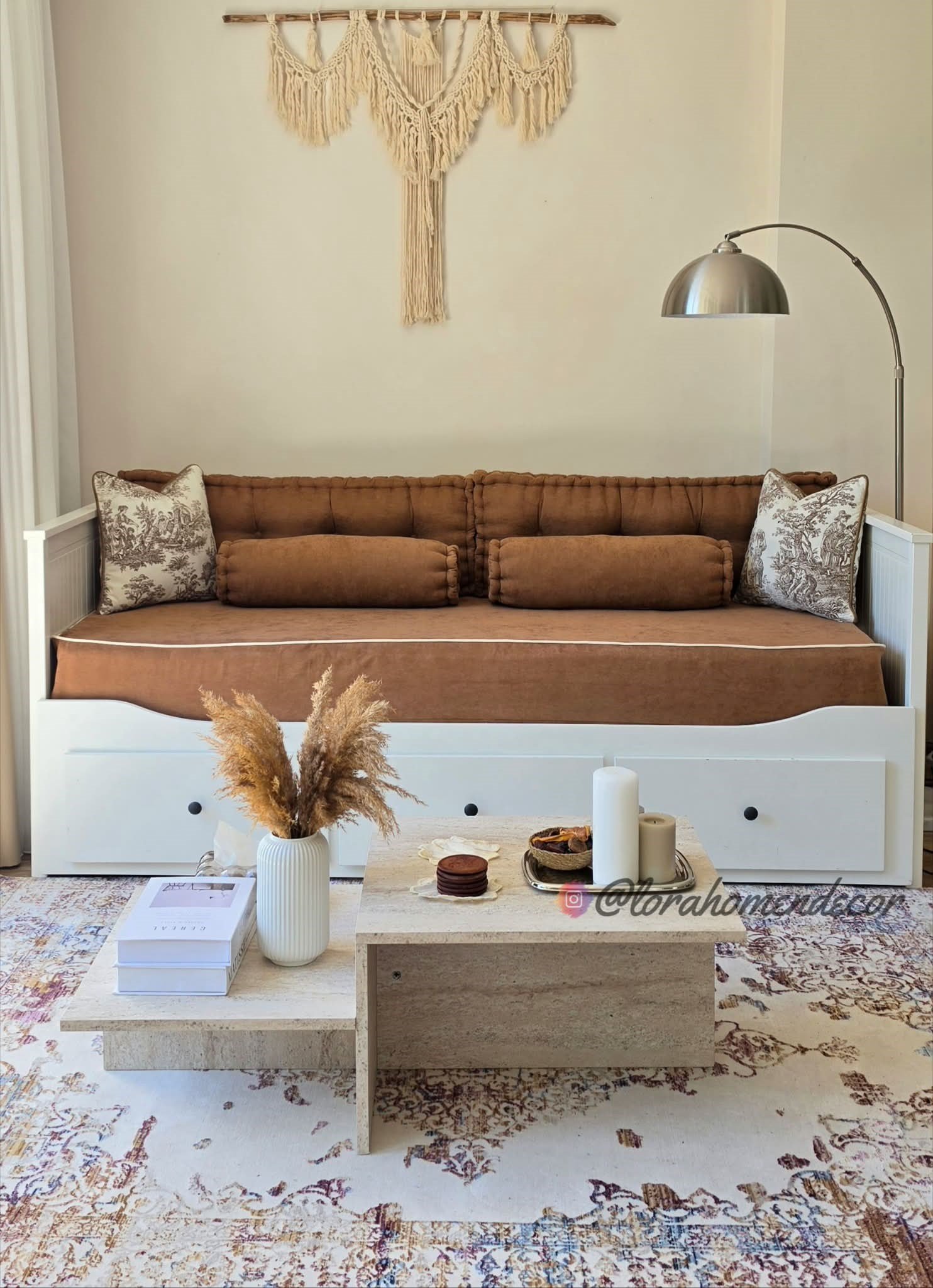 Soft Kumaş El İşçilikli Divan Seti