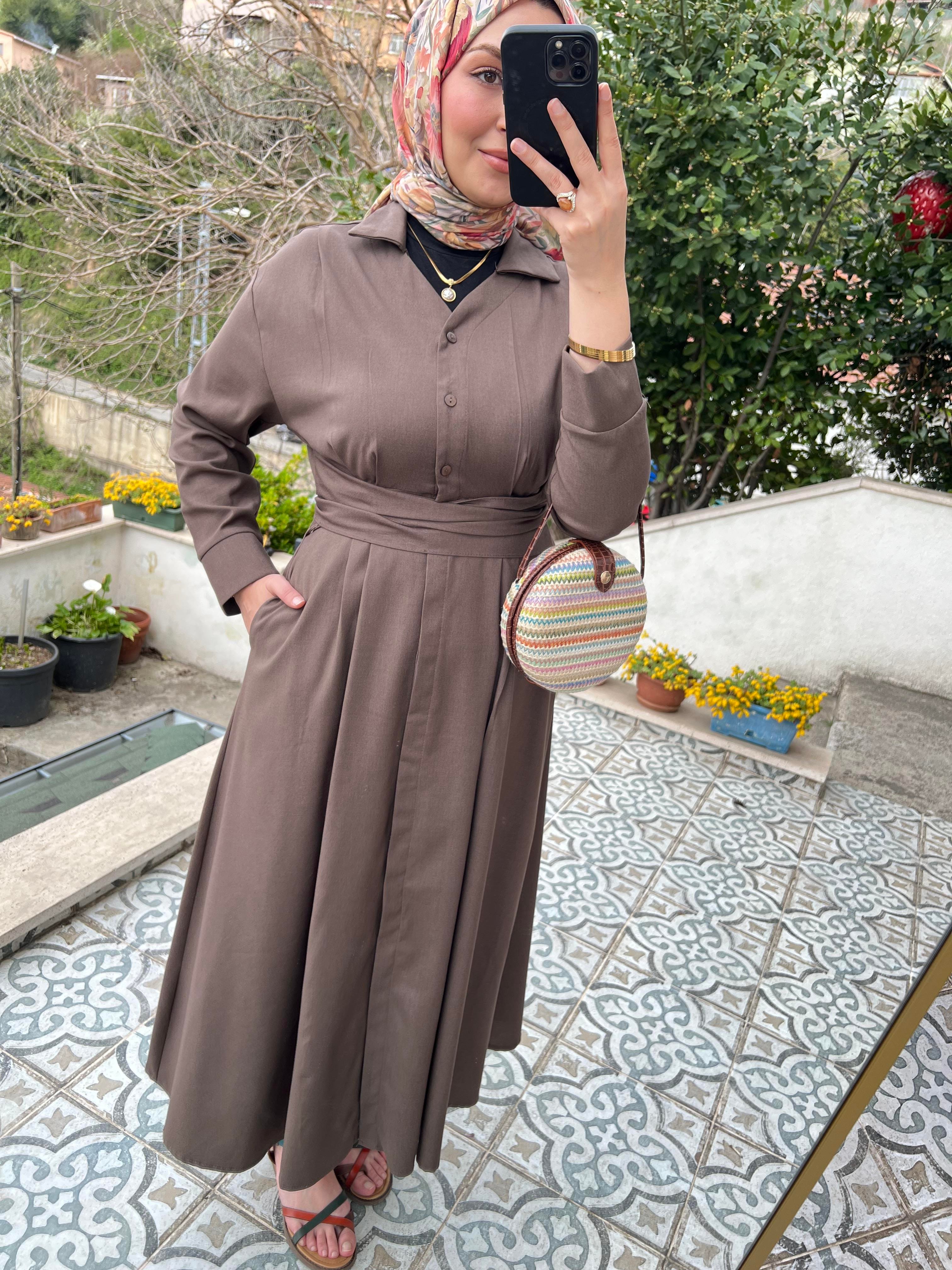 BAĞLAMALI KETEN ELBİSE