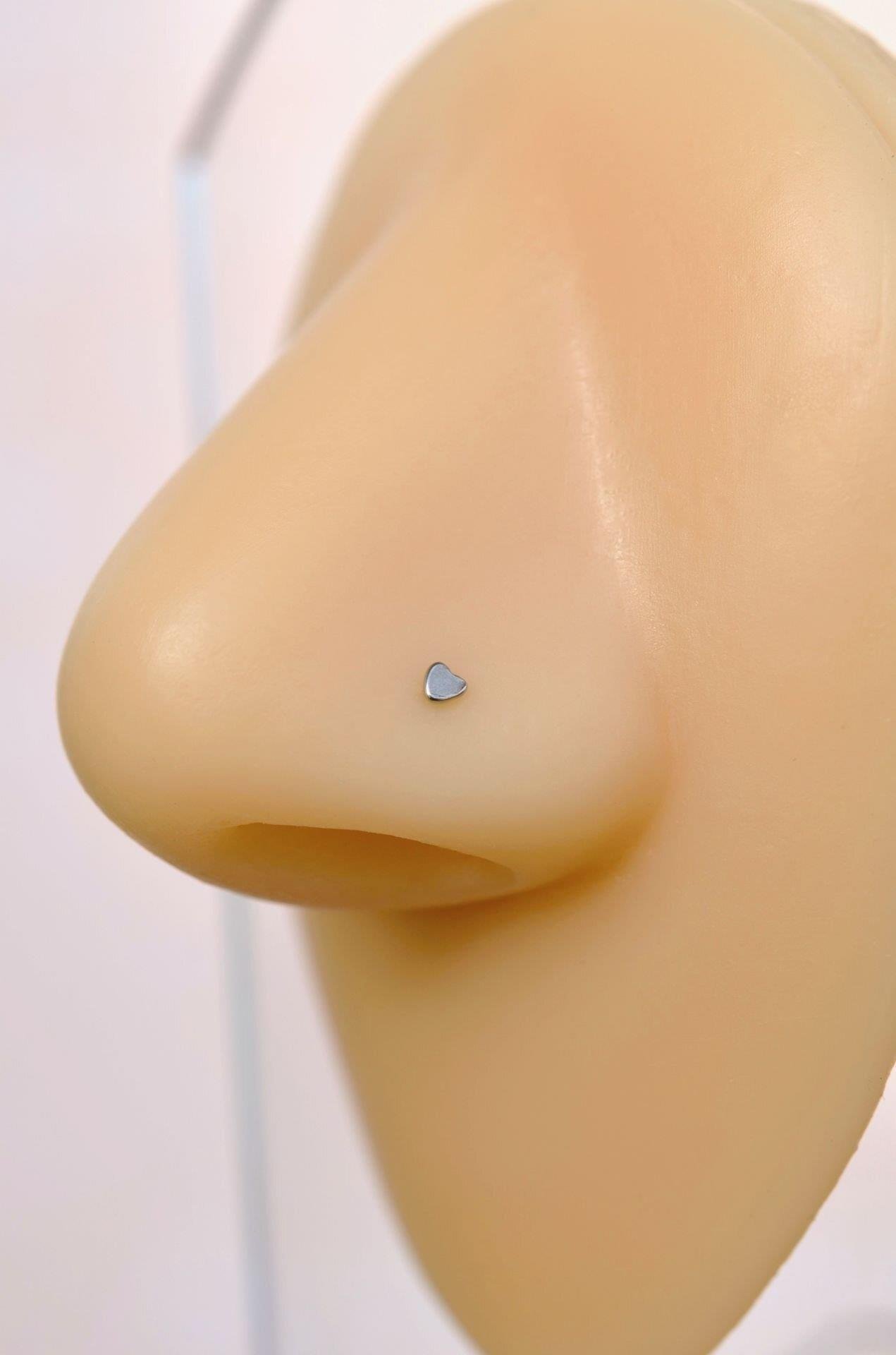 316 L Çelik Mini Kalpli Hızma Burun Piercingi Gümüş Renk