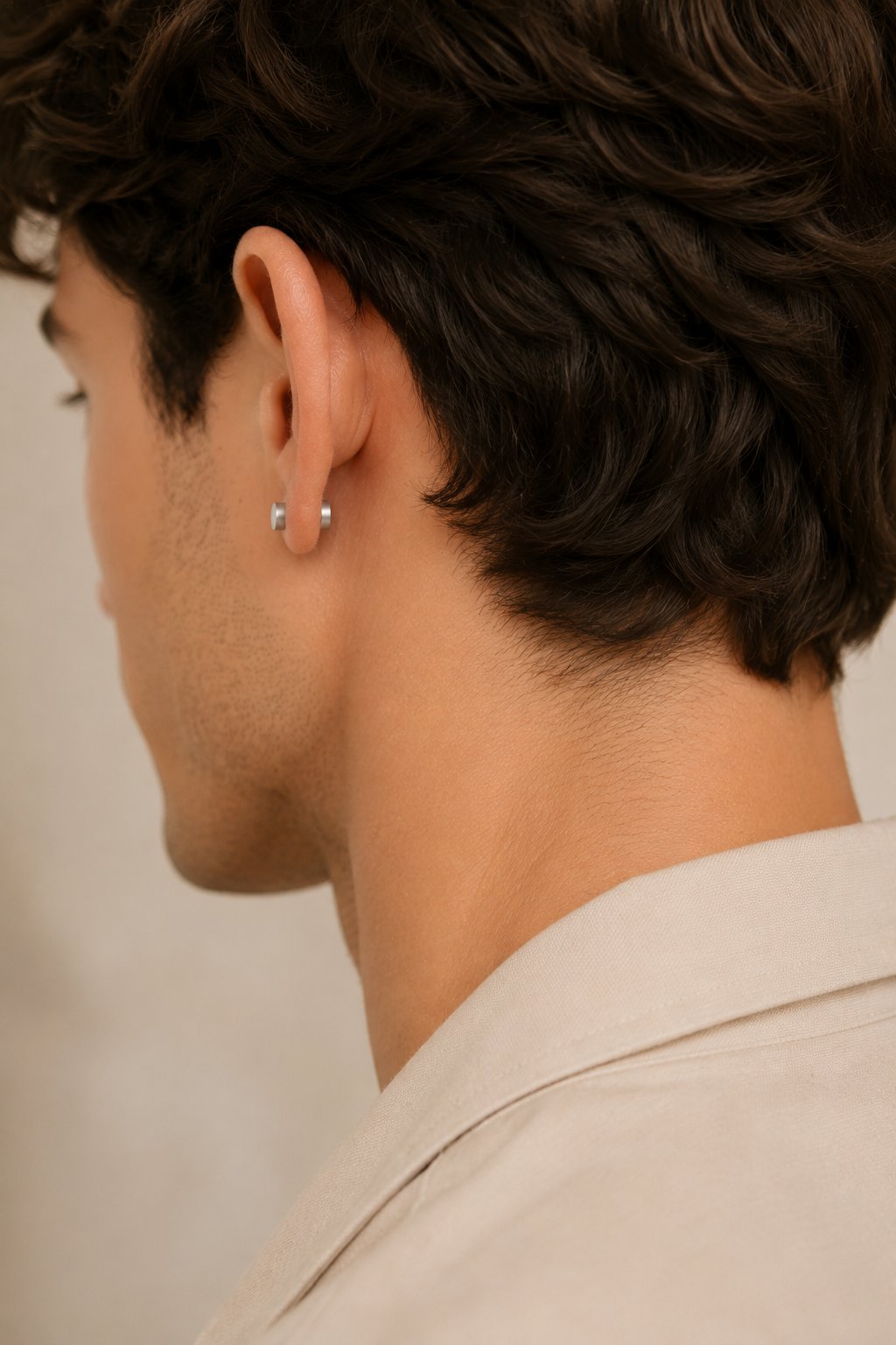 316L Çelik Erkek Küpe 6 mm Çift Taraflı Daire Vidalı Gümüş Renk Tek Adet Unisex