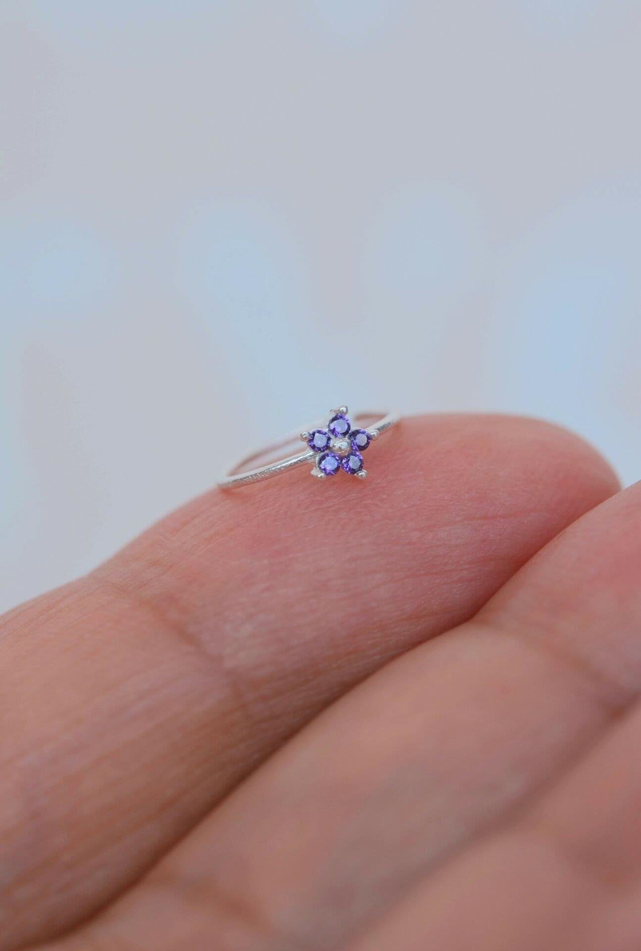 925 Ayar Gümüş Mor Çiçekli Halka Hızma