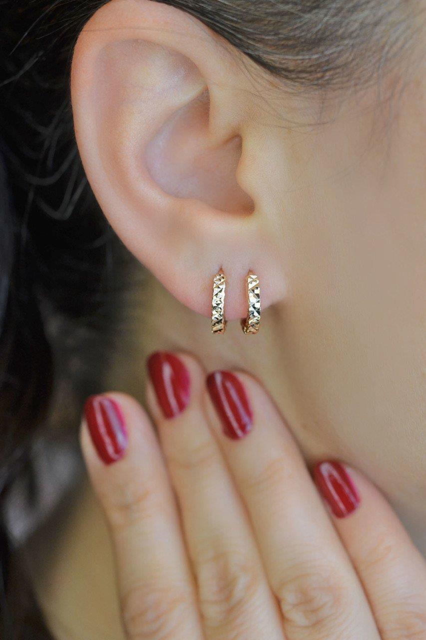 Altın Model Mini Halka Küpe