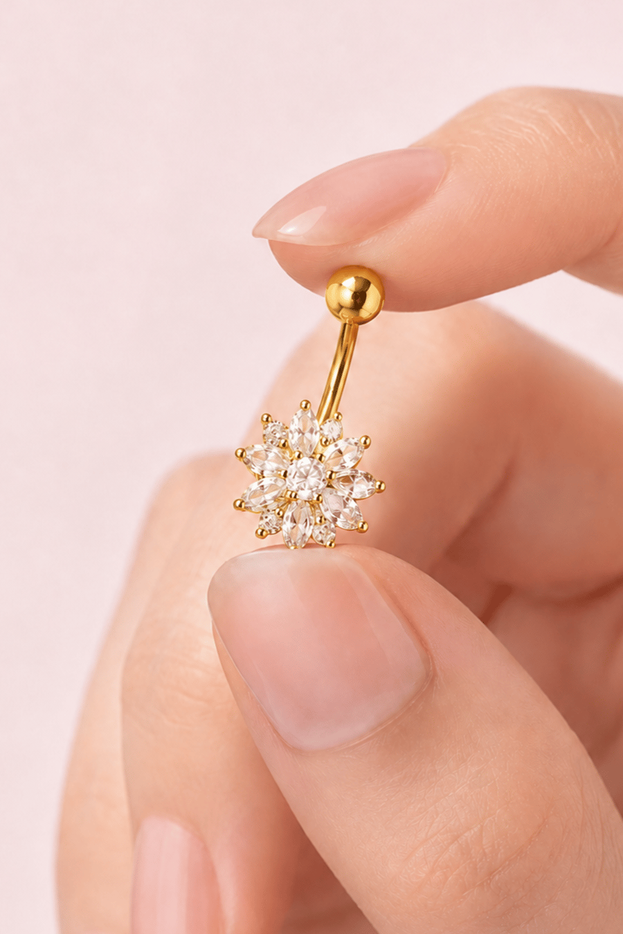 Altın Renkli Çiçek Model Taşlı Çelik Göbek Piercing