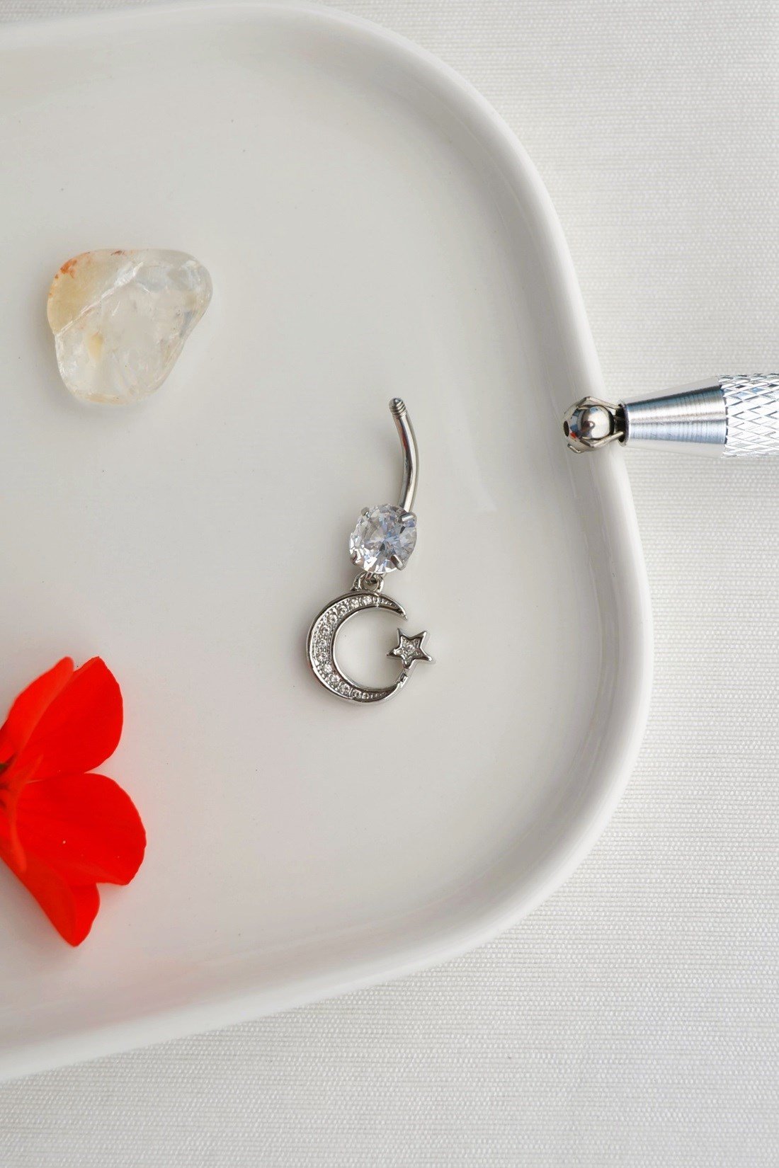 Ay Yıldız Sallantılı Zirkon Taşlı Çelik Göbek Piercing