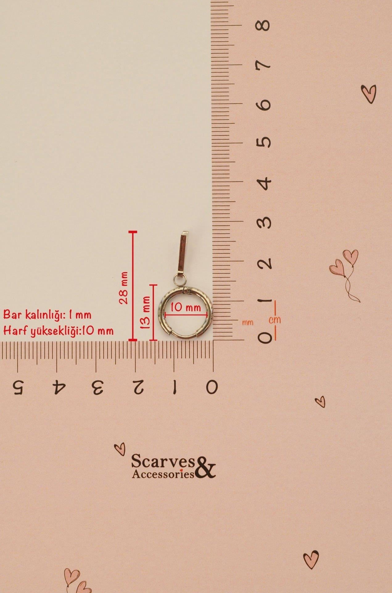 B Harfi Çelik Küpe Tekli