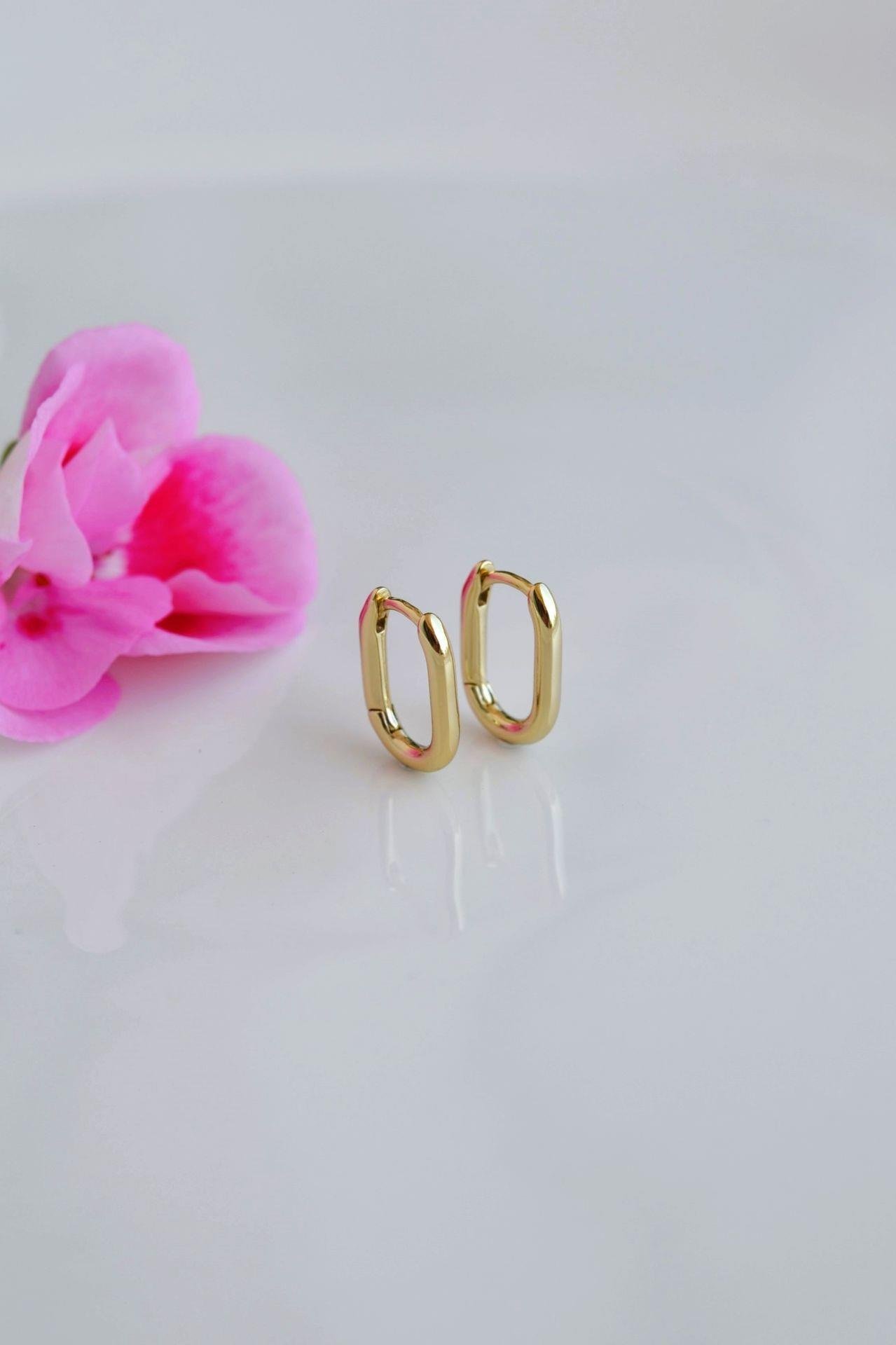 Gold Renk Mini Oval Halka Küpe