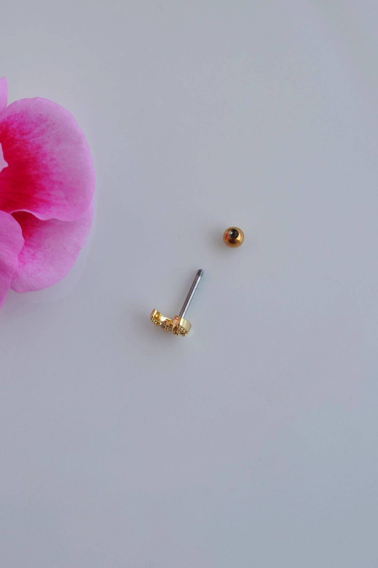 Gold Renkli Taşlı Ay Figürlü Piercing Helix Kıkırdak Conch Lob