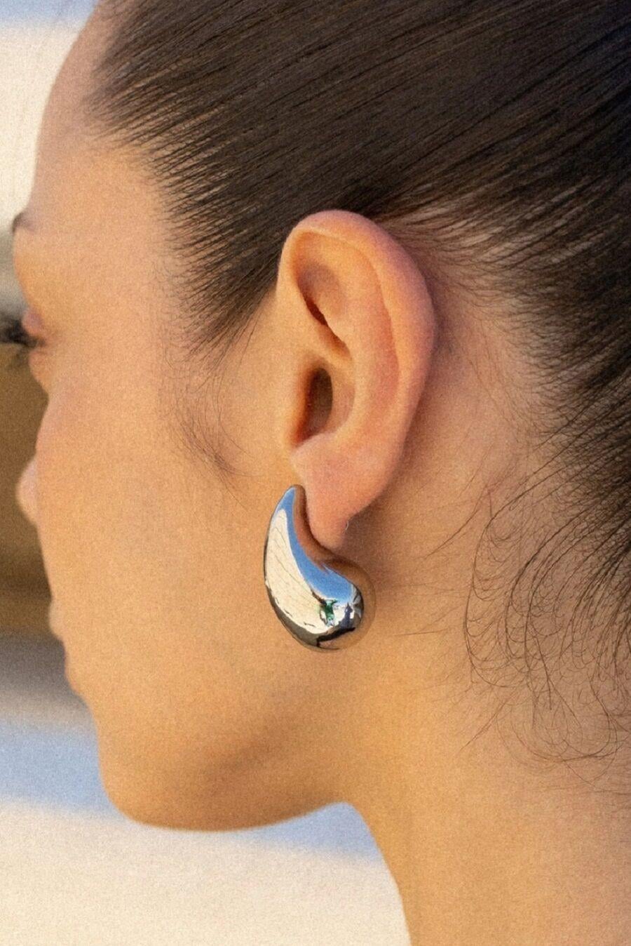 Gümüş Renkli Çelik Damla Küpe