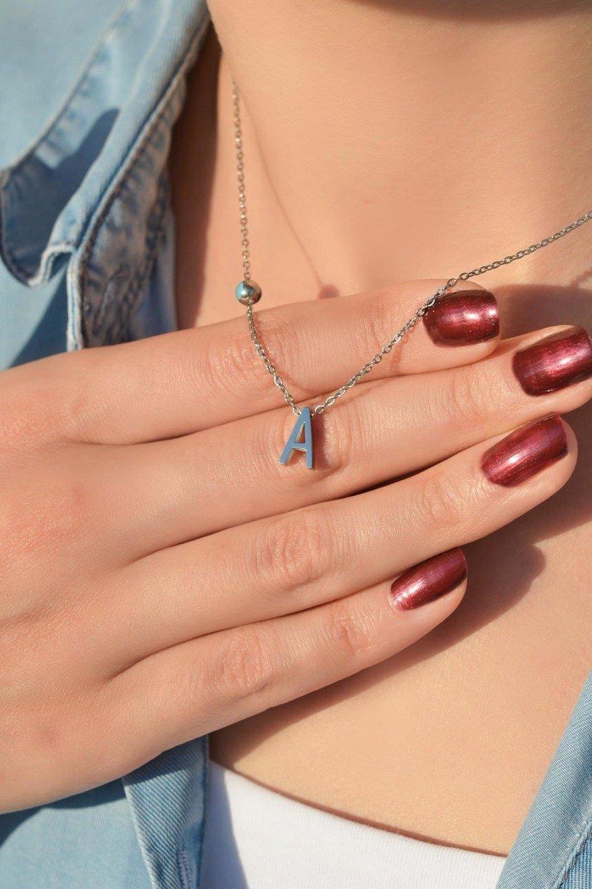 Gümüş Renkli Çelik Harf Kolye A
