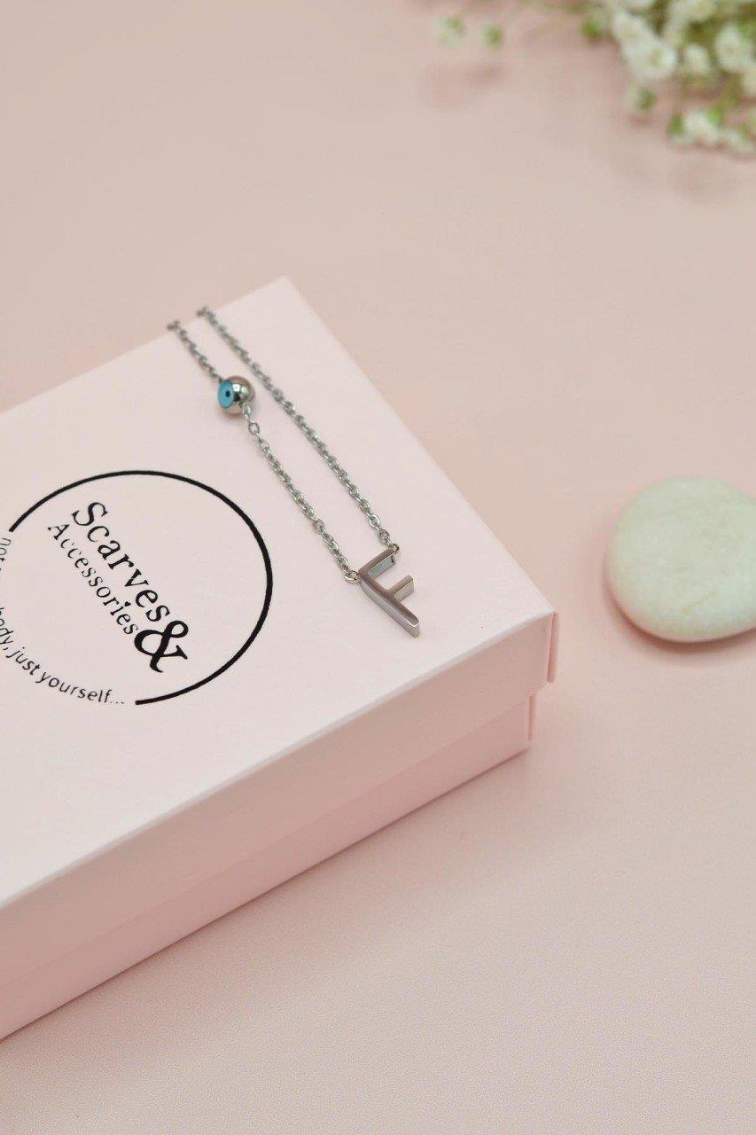 Gümüş Renkli Çelik Harf Kolye F