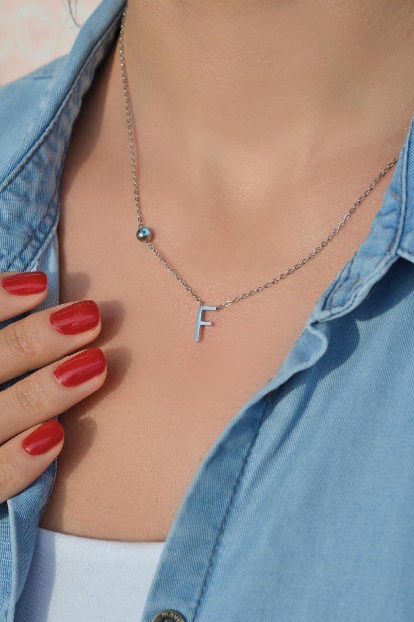 Gümüş Renkli Çelik Harf Kolye F
