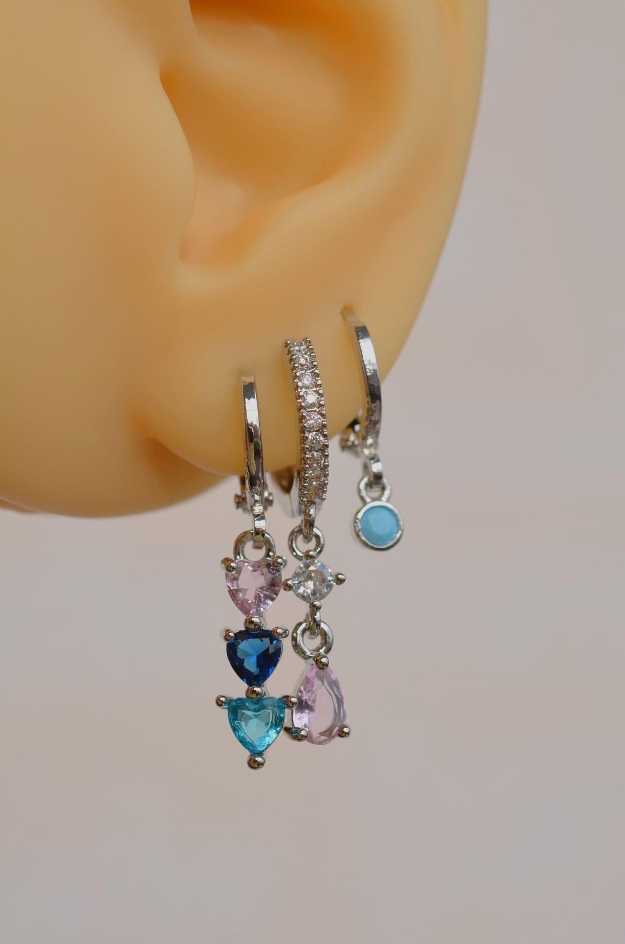 Gümüş Renkli Zirkon Taşlı Çok Renkli Küpe Seti 3 Parça