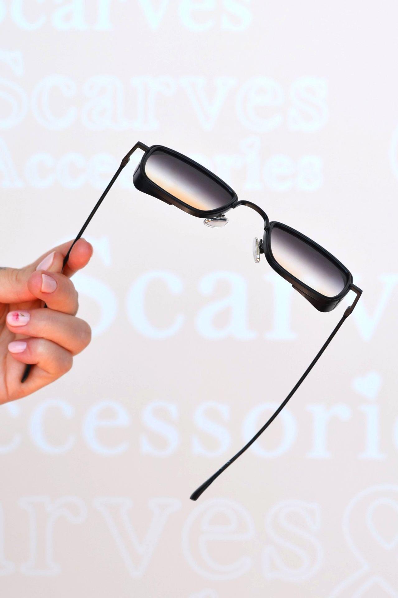 Güneş Gözlüğü Oval Kare Tasarımlı Metal Siyah Çerçeve Turuncu Siyah Cam