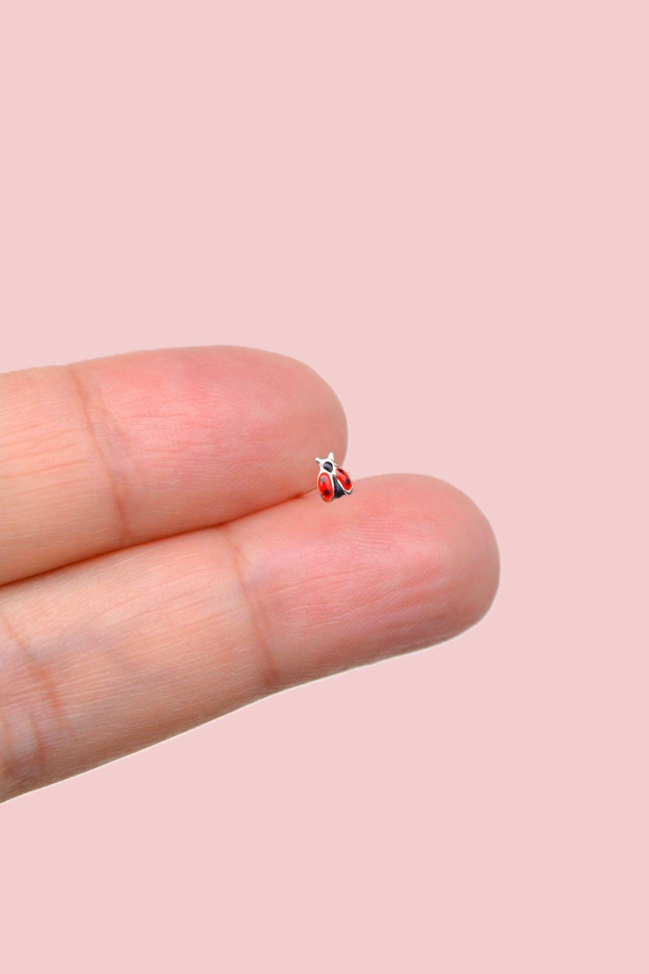 İthal 925 Ayar Zirkon Uğur Böcekli Gümüş Hızma Arkası Düz