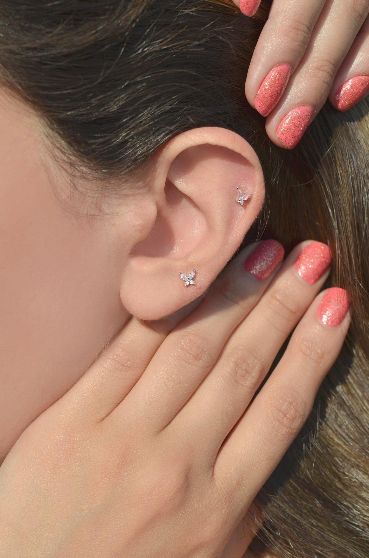 Kelebek Piercing Helix Kıkırdak